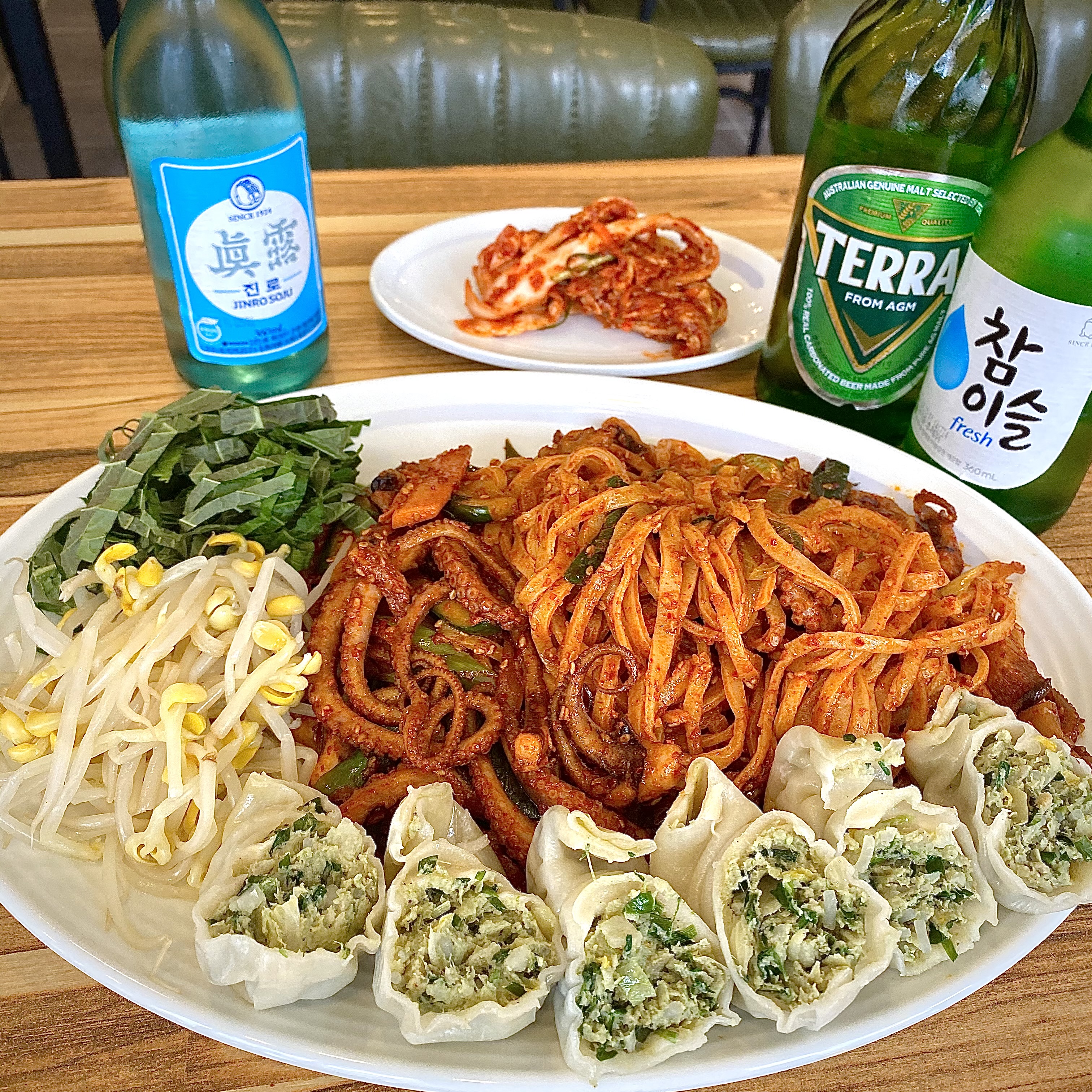 밀가손칼국수