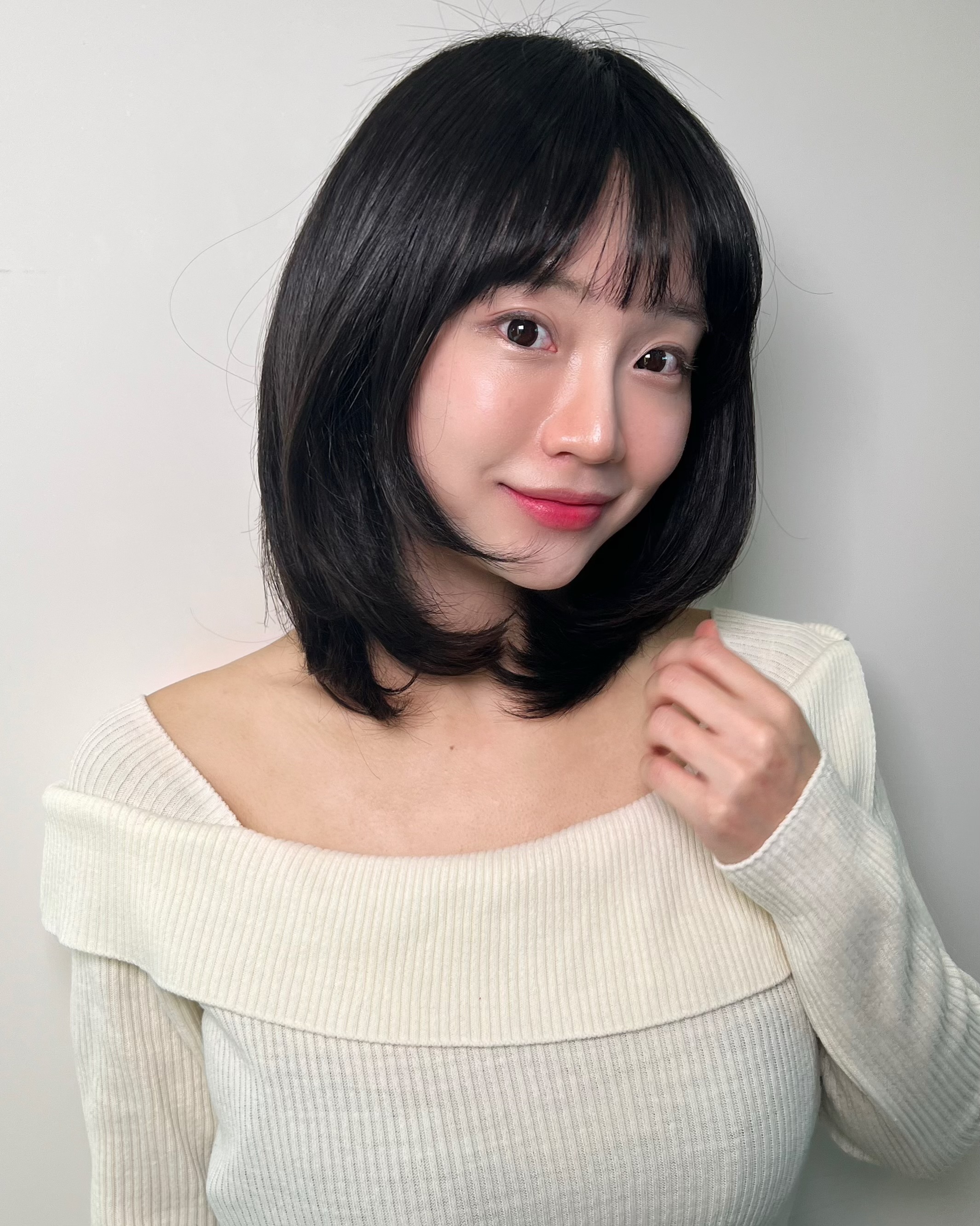 이철헤어커커 양재역점 내부 또는 관련 모습
