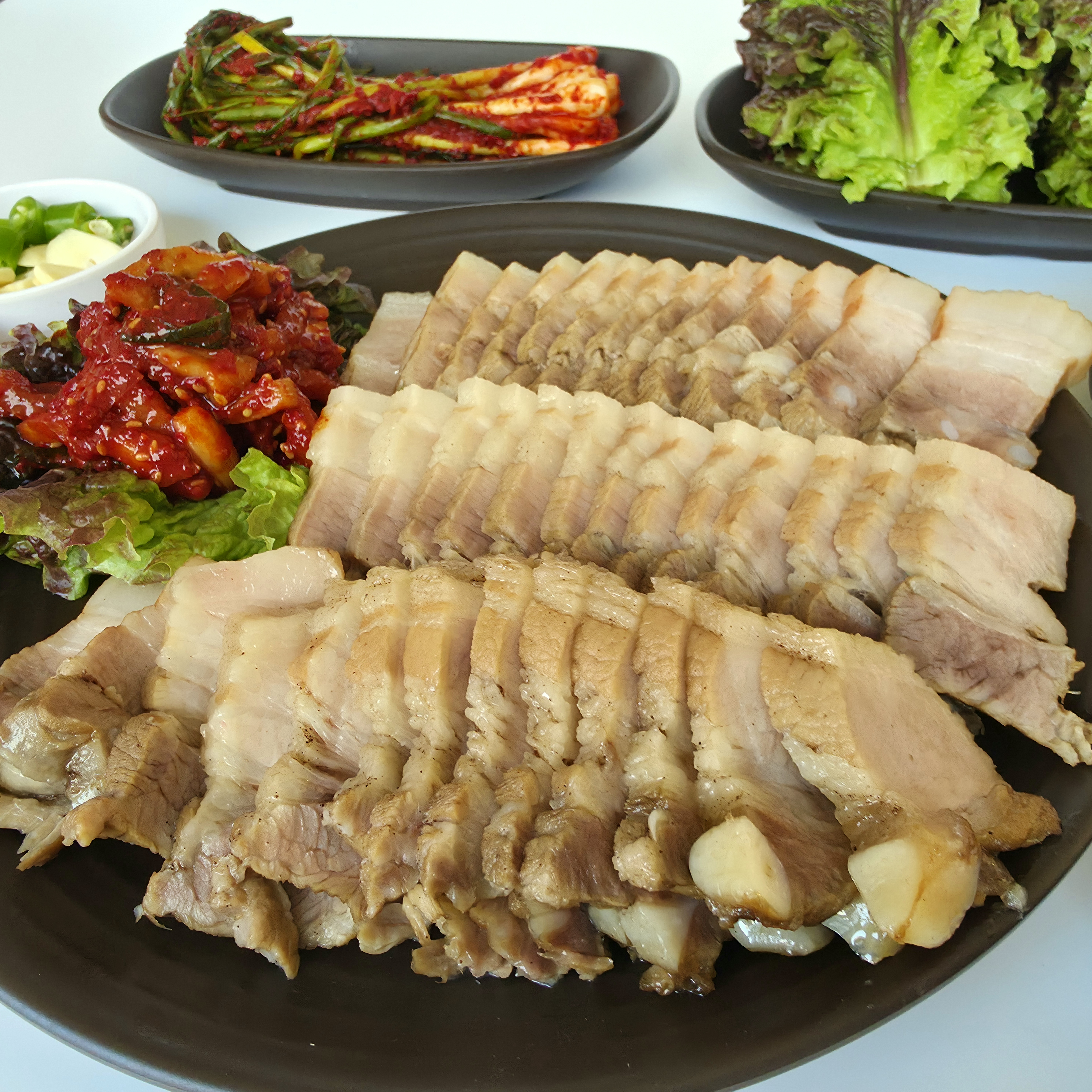솔샘칼국수보쌈