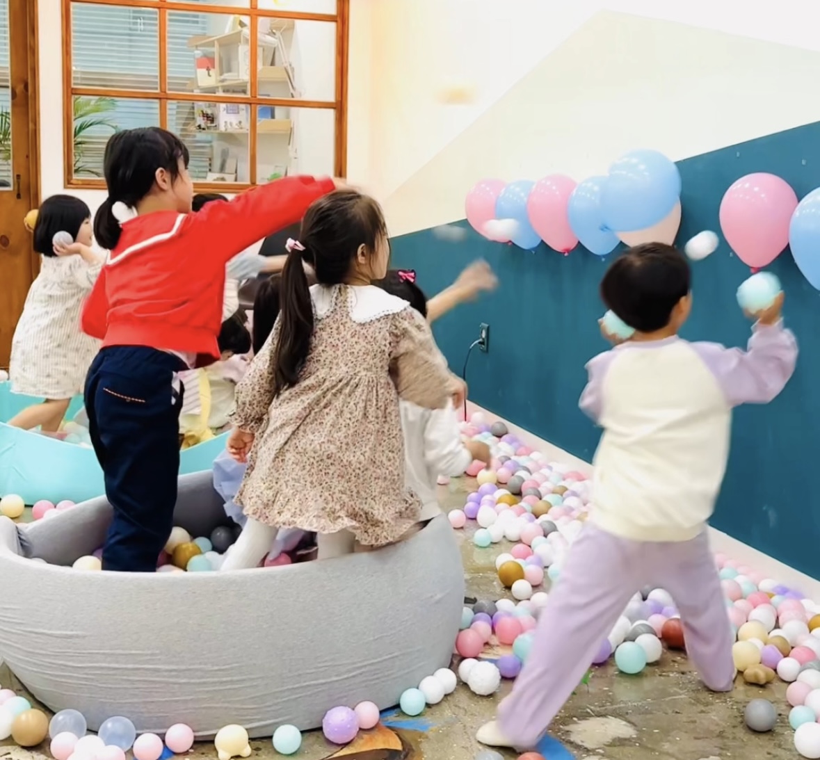 비비작아이성향미술학원
