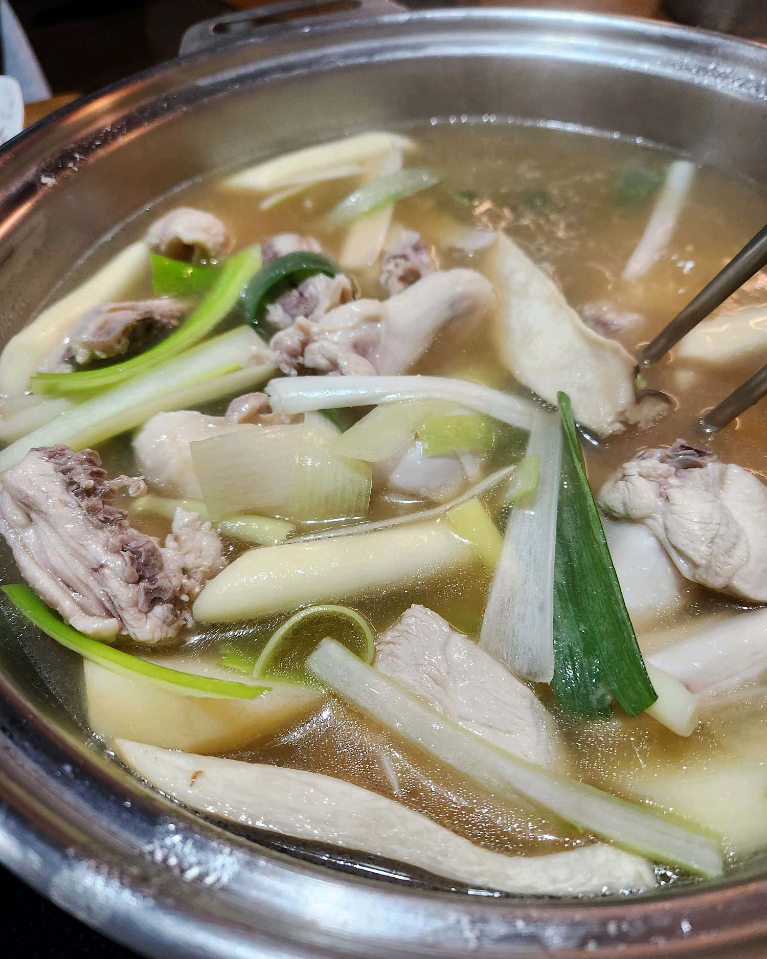 천계 닭한마리 신당본점