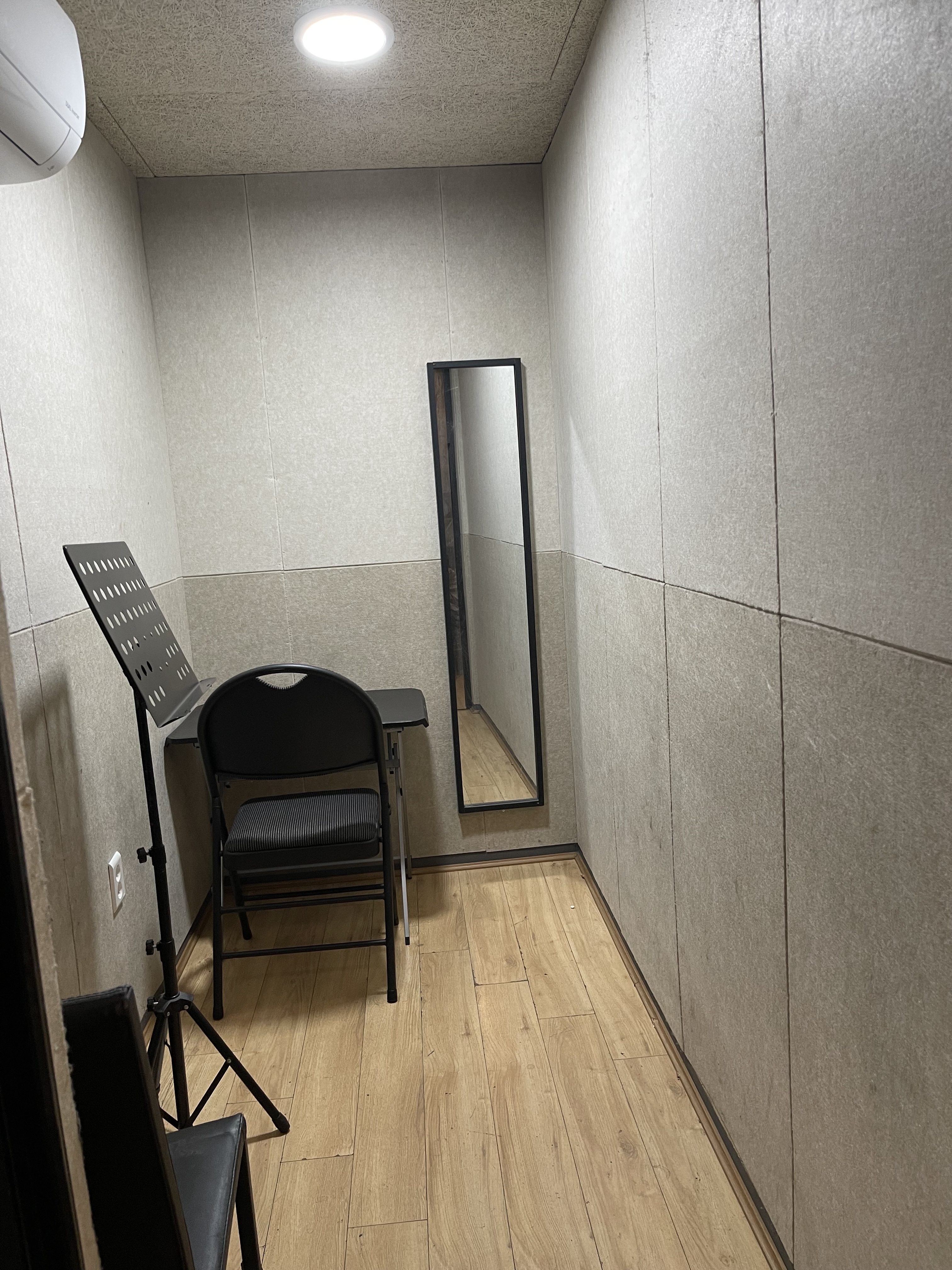 5번째 스튜디오 사진