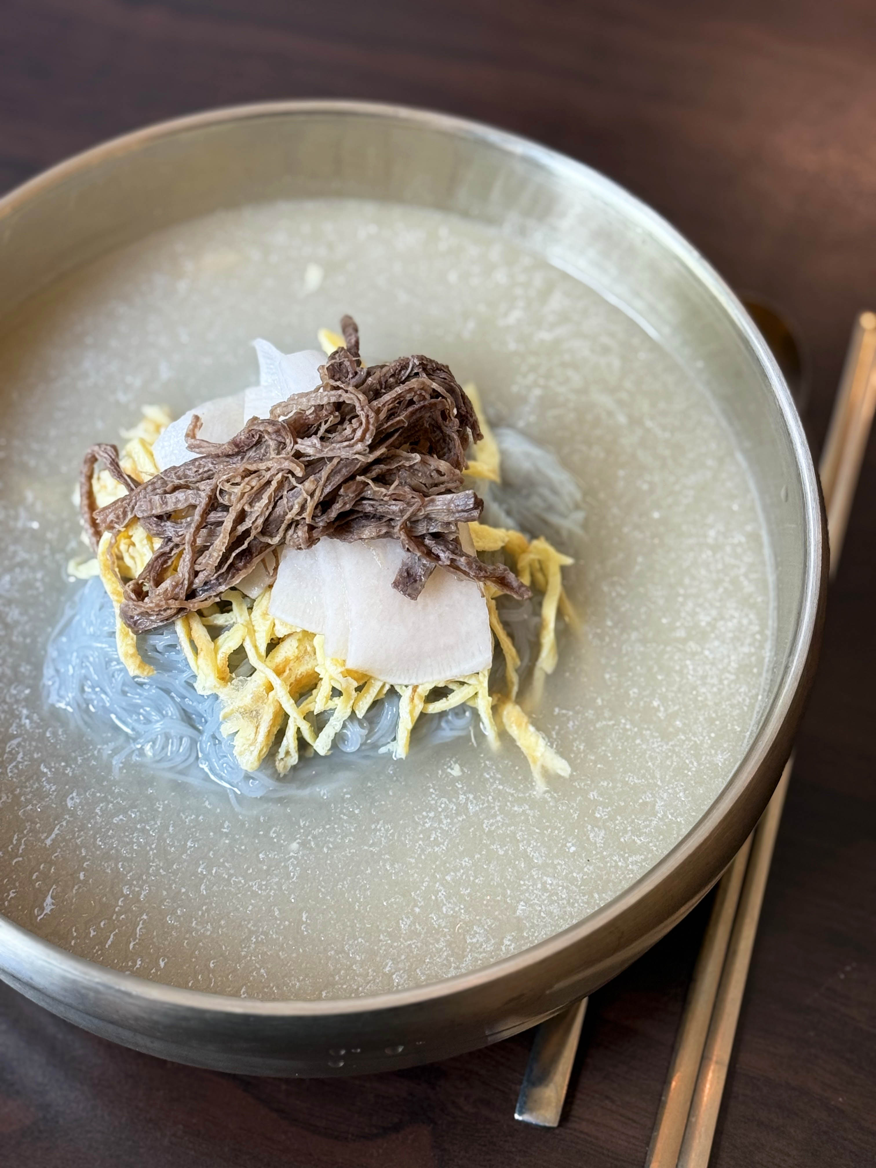 전무님 대표 이미지