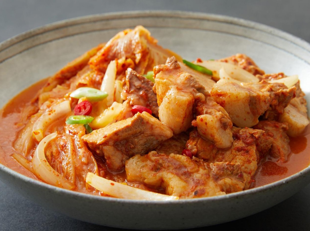 단골돼지 김치찜&김치찌개 비전점