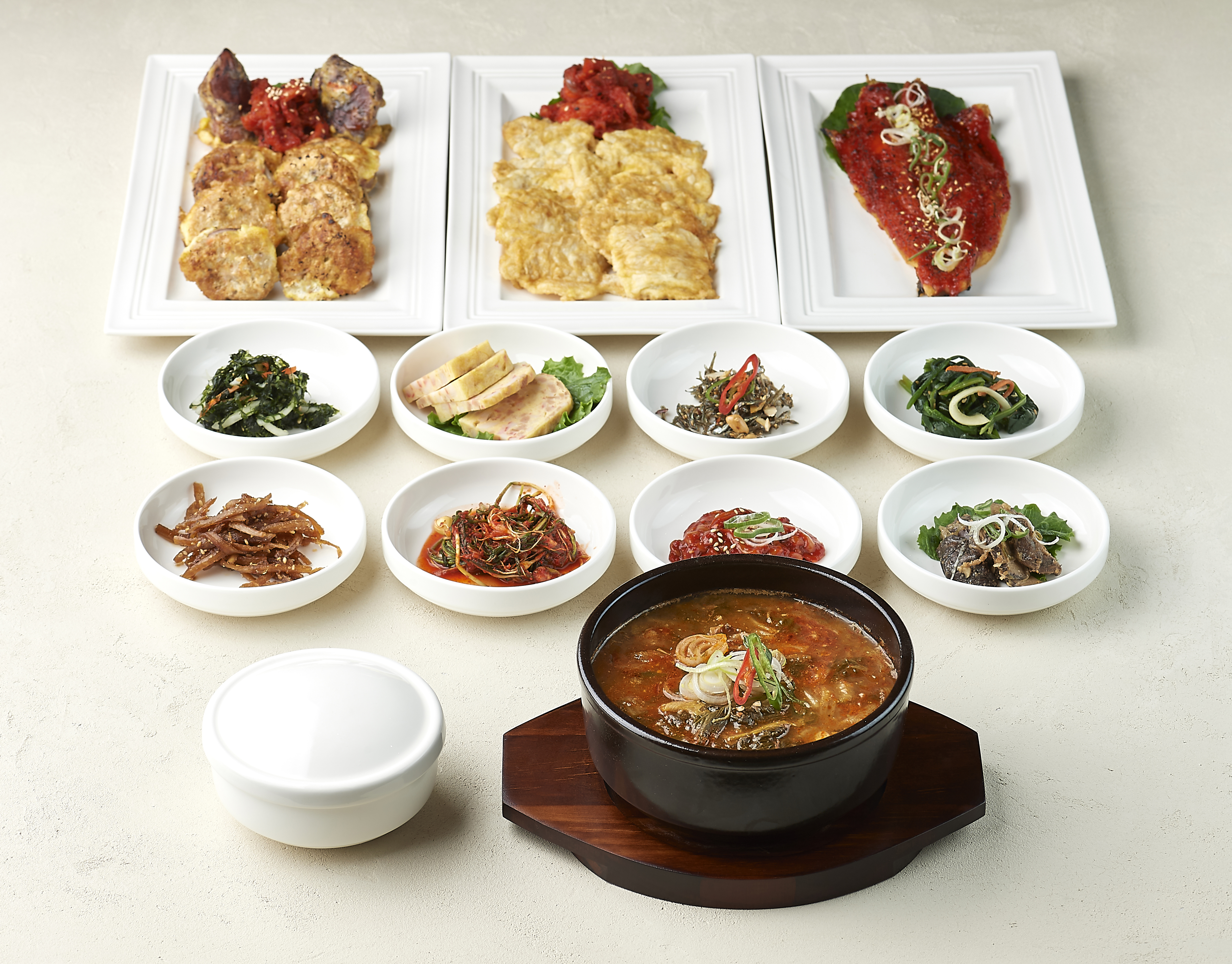 황태진국 육개장 순두부 정식