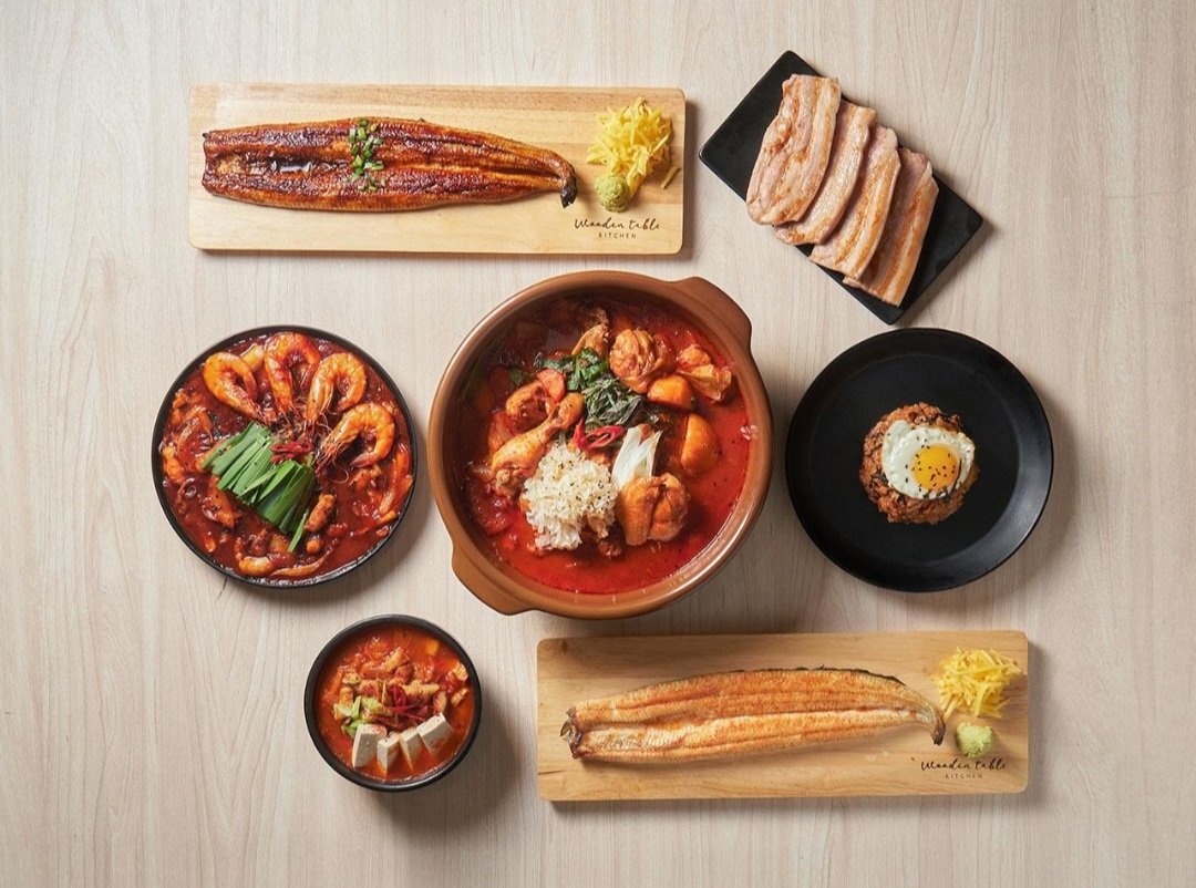 윤아네 숯불장어 & 생갈비 청주율량점