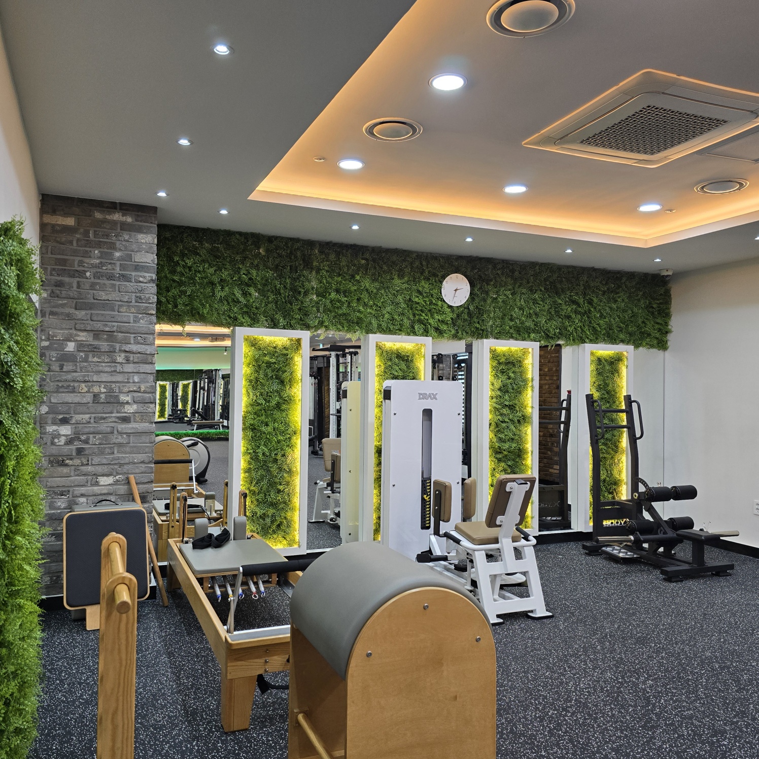 더제이피트니스앤필라테스 향남2지구점 대표 이미지