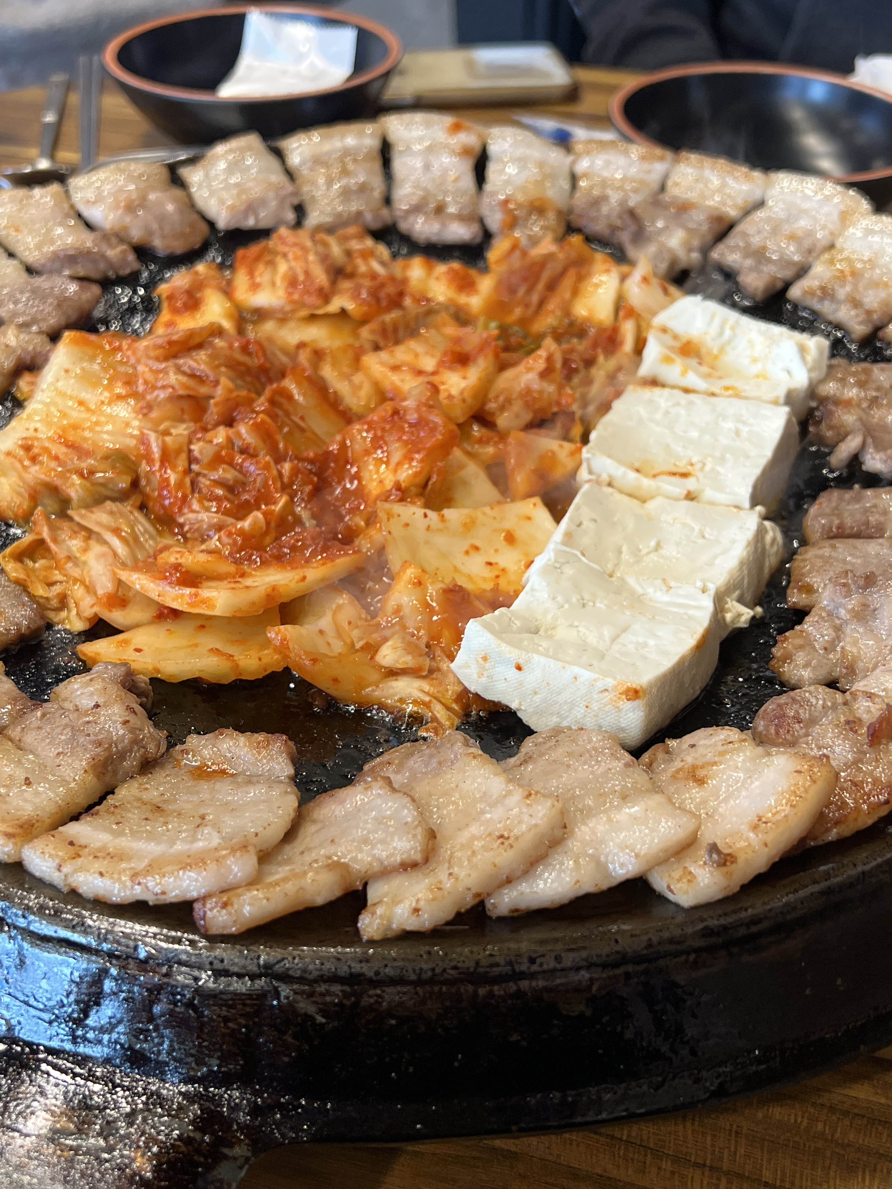 무쇠김치삼겹 광안점
