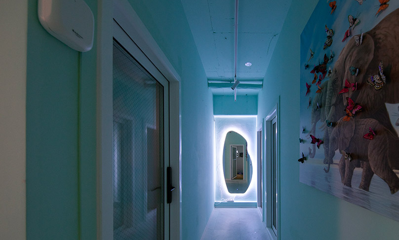 미드나잇스웨디시 (신사역) 매장 사진 5