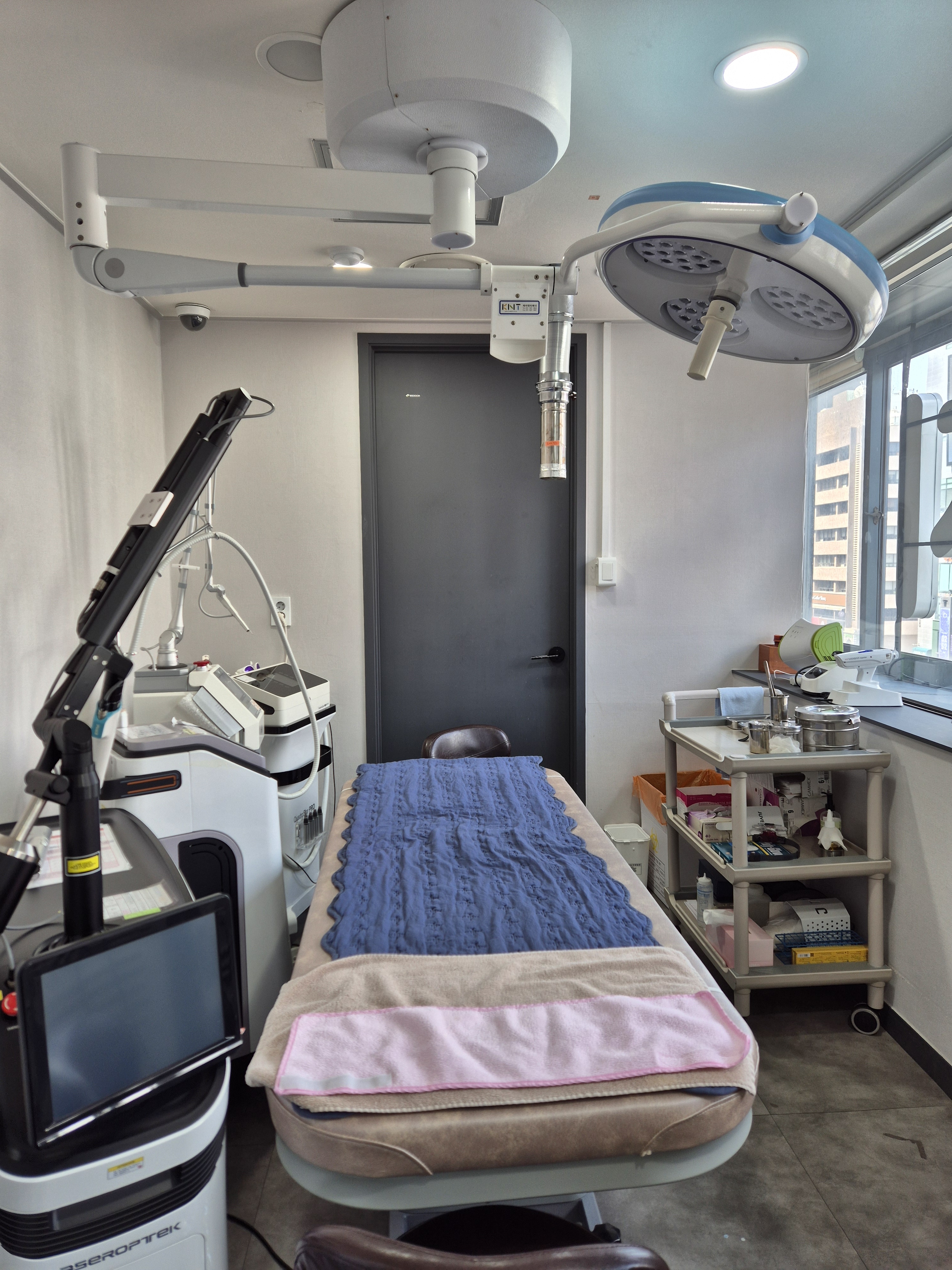 이지함피부과의원 대표 이미지