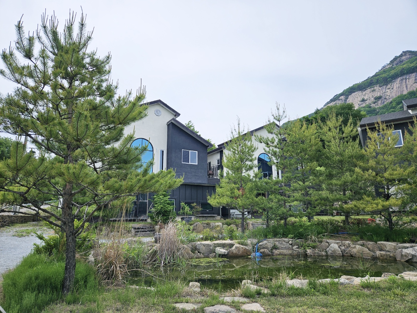 포암산민박