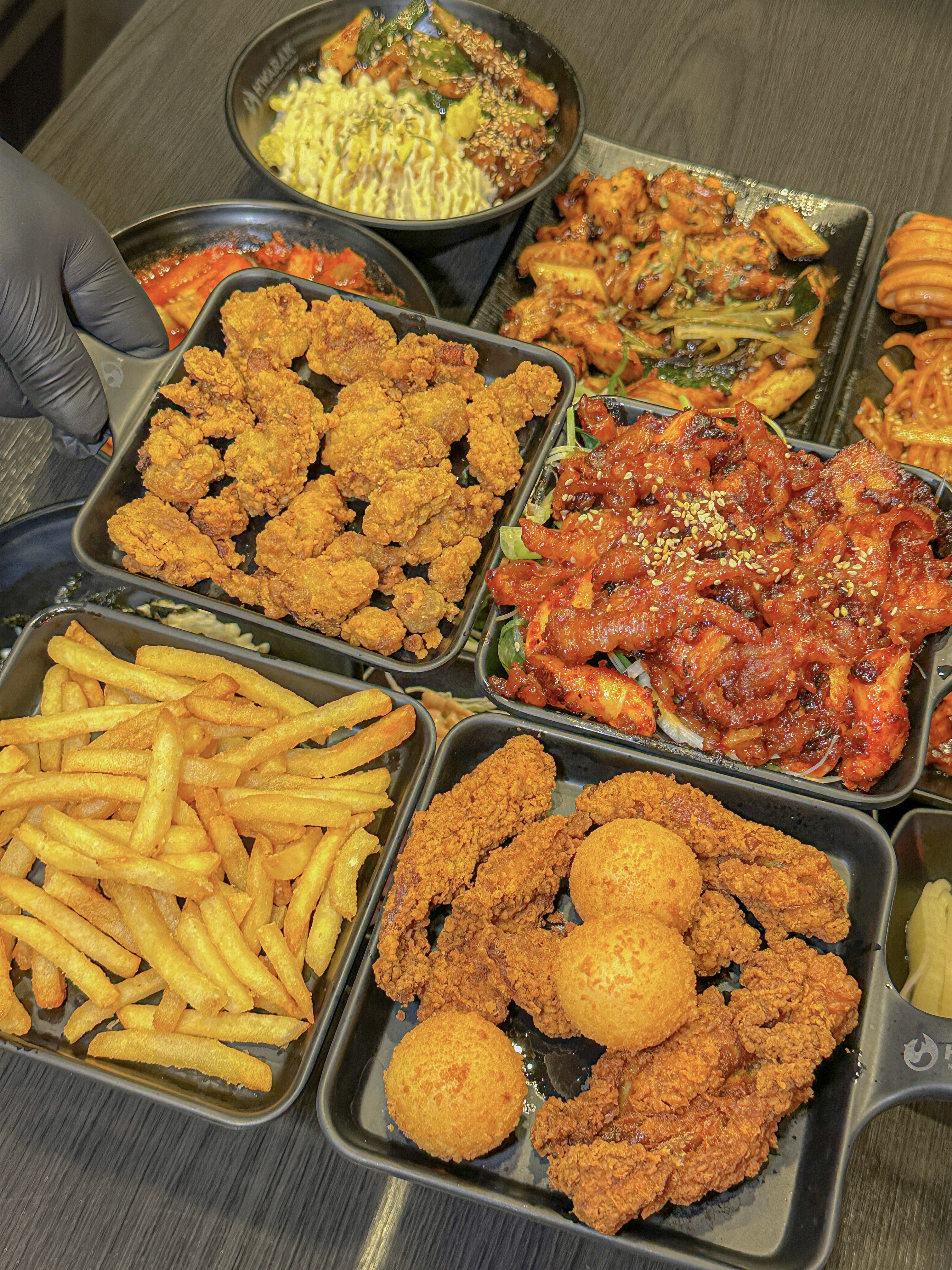화락바베큐치킨 아산탕정점