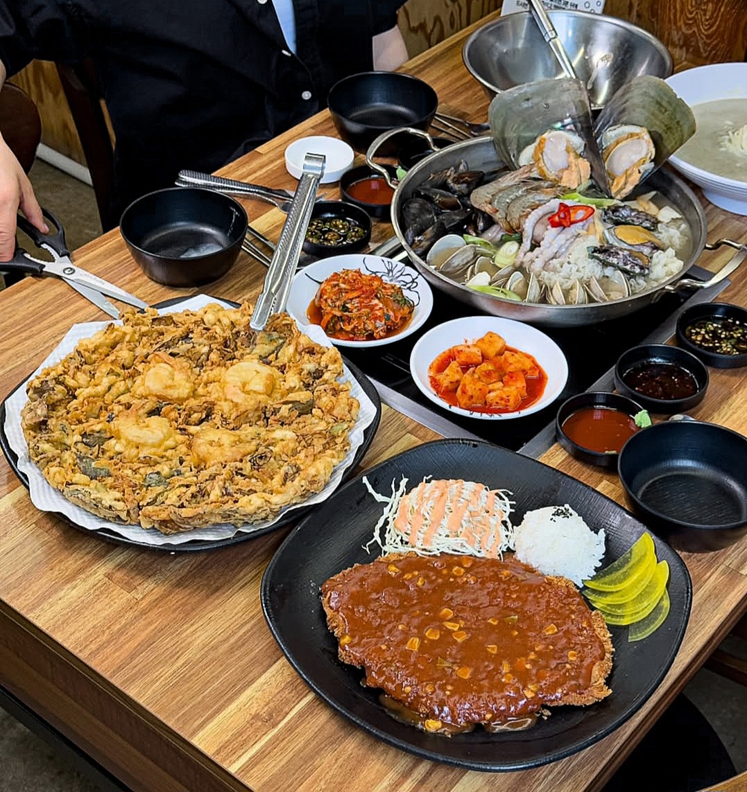 박승광해물손칼국수 아산신정호점