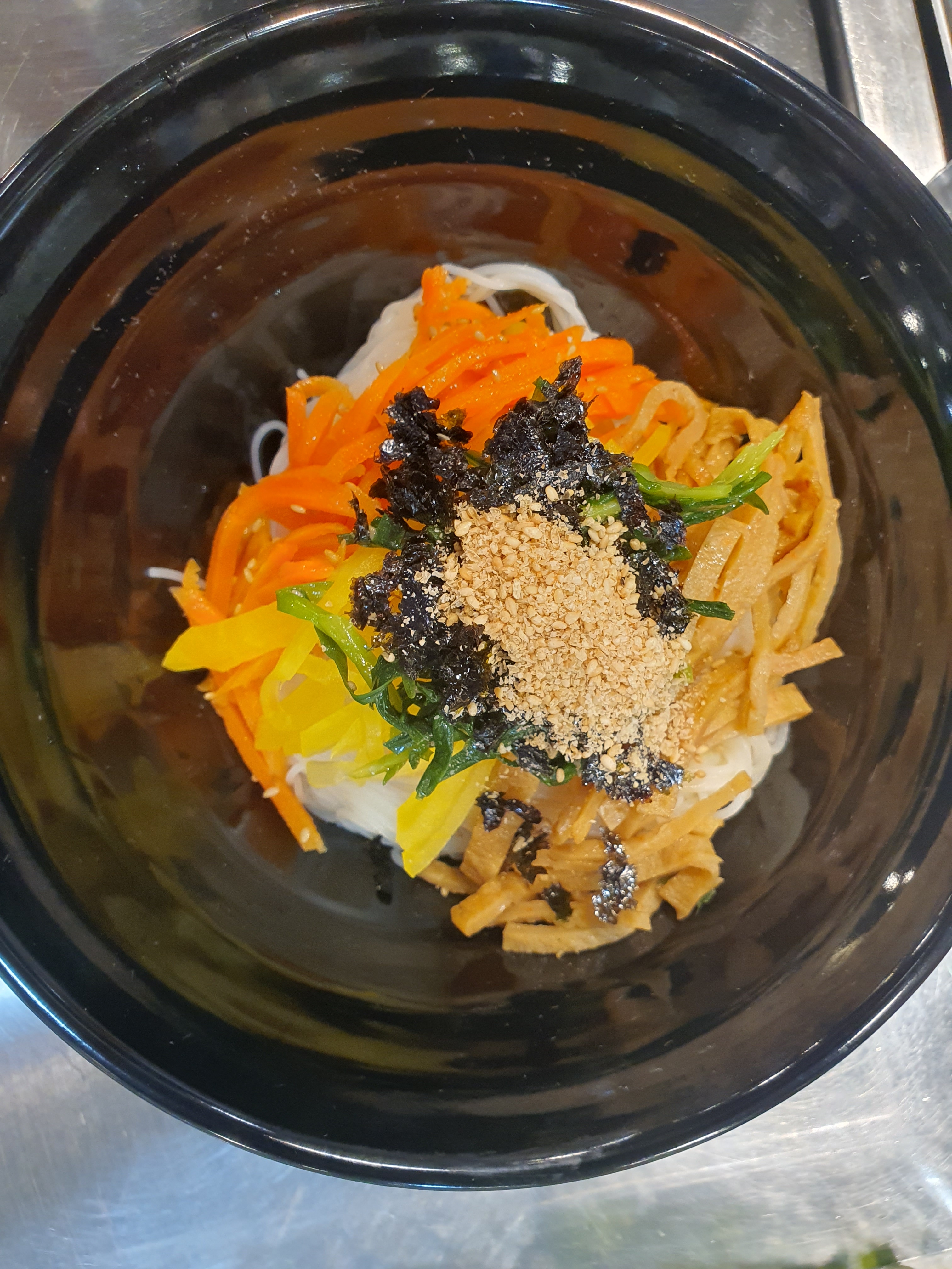 국수나라비빔