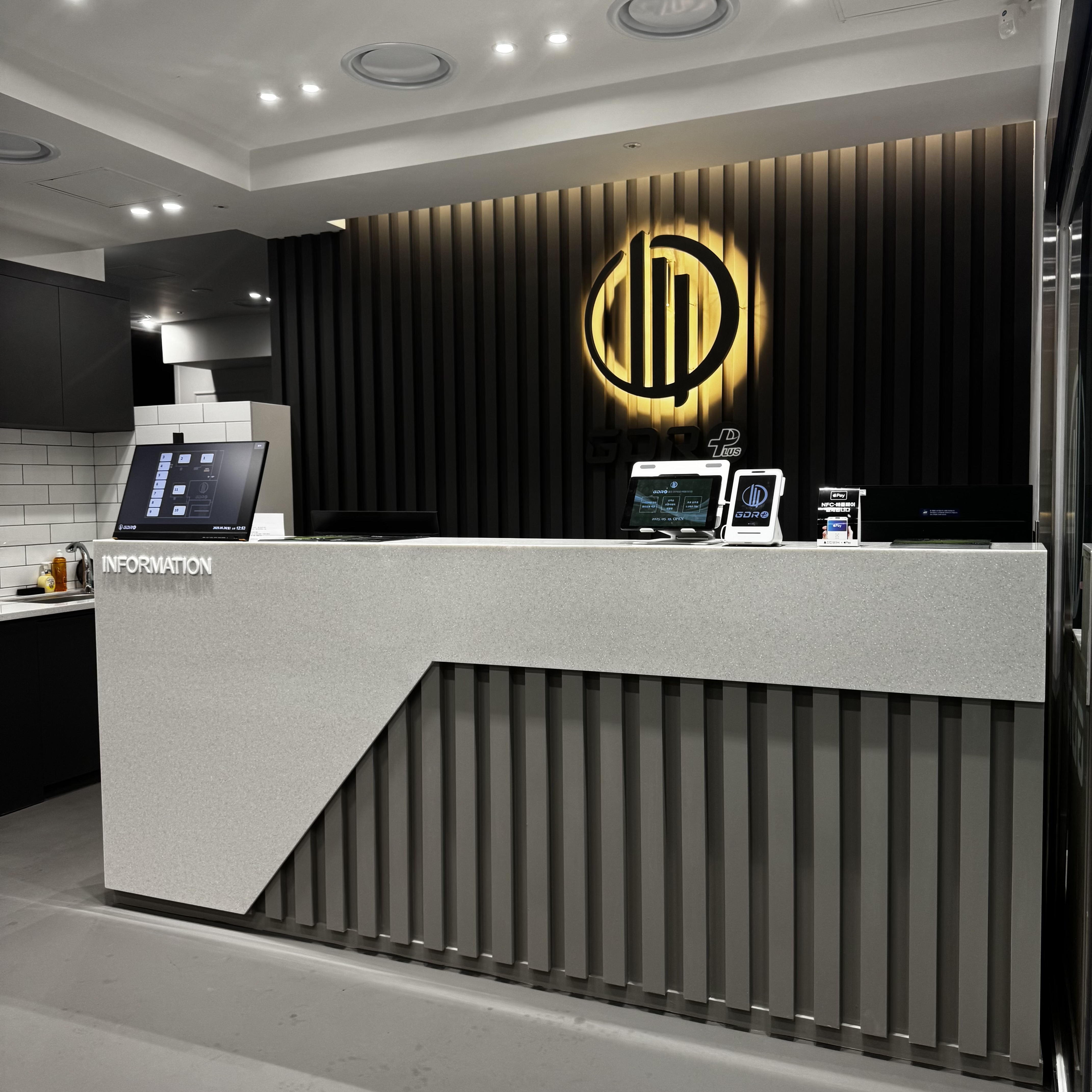 GDR 골프아카데미 묵동자이점 내부 또는 관련 모습