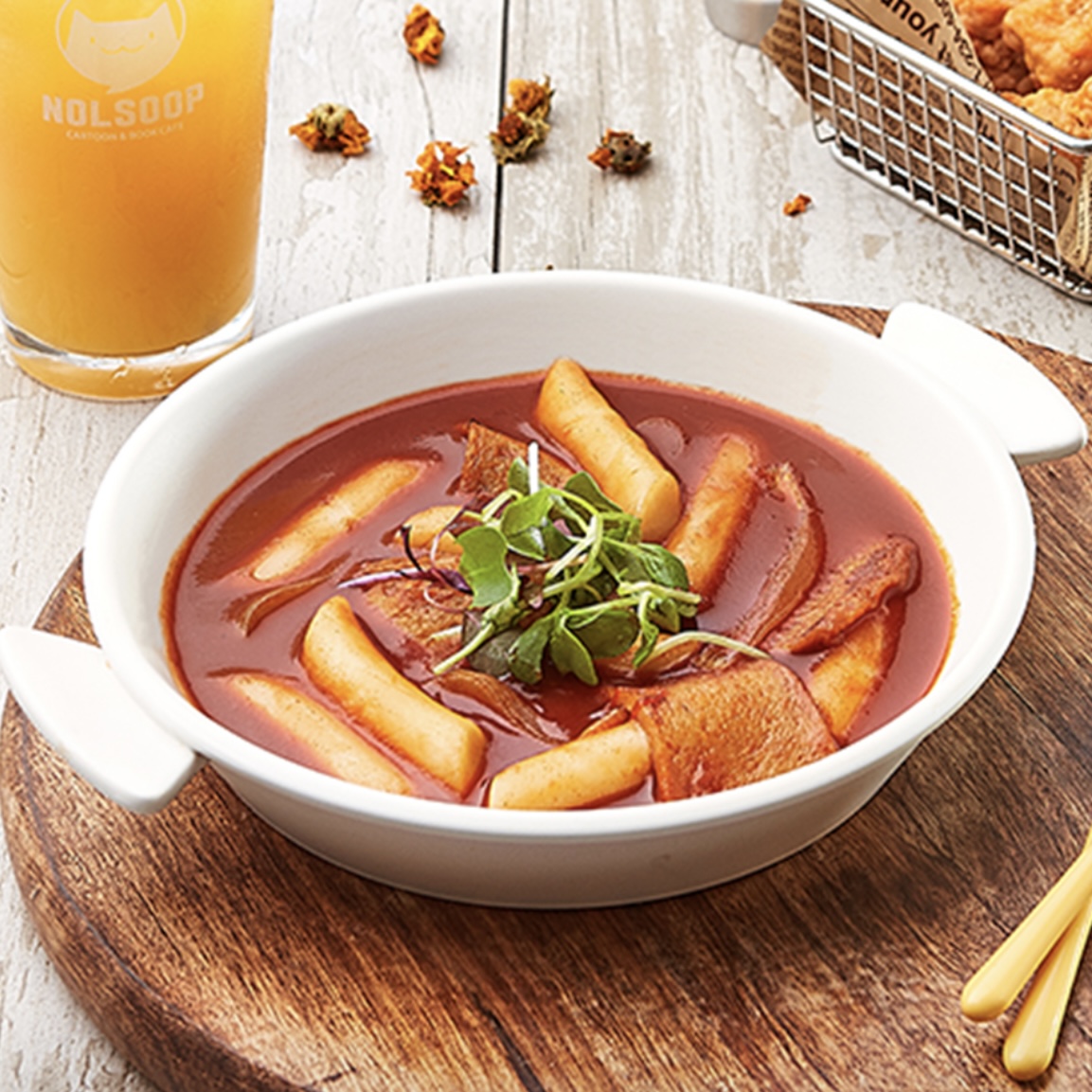 놀숲 프리미엄 신촌점