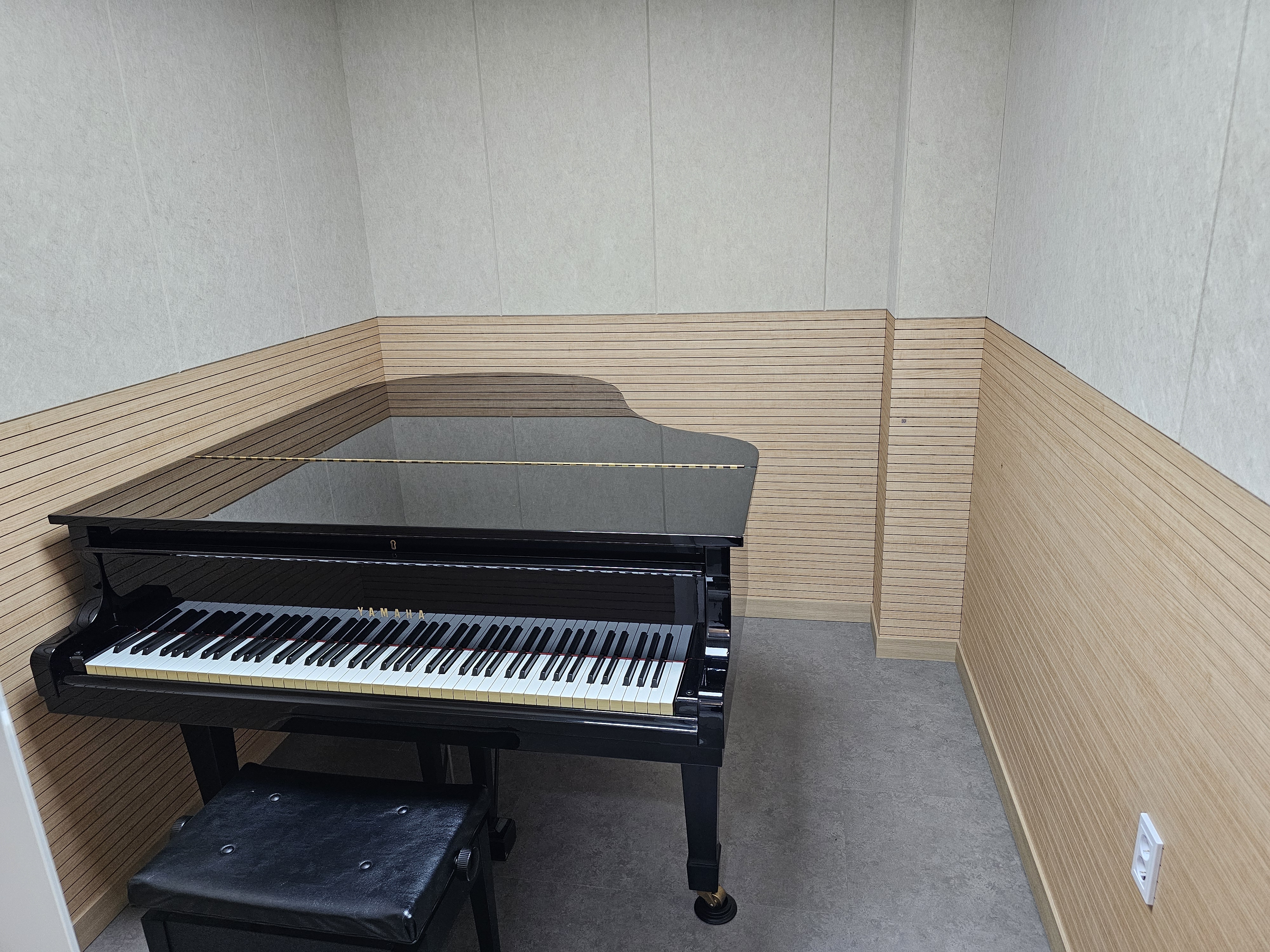 3번째 스튜디오 사진