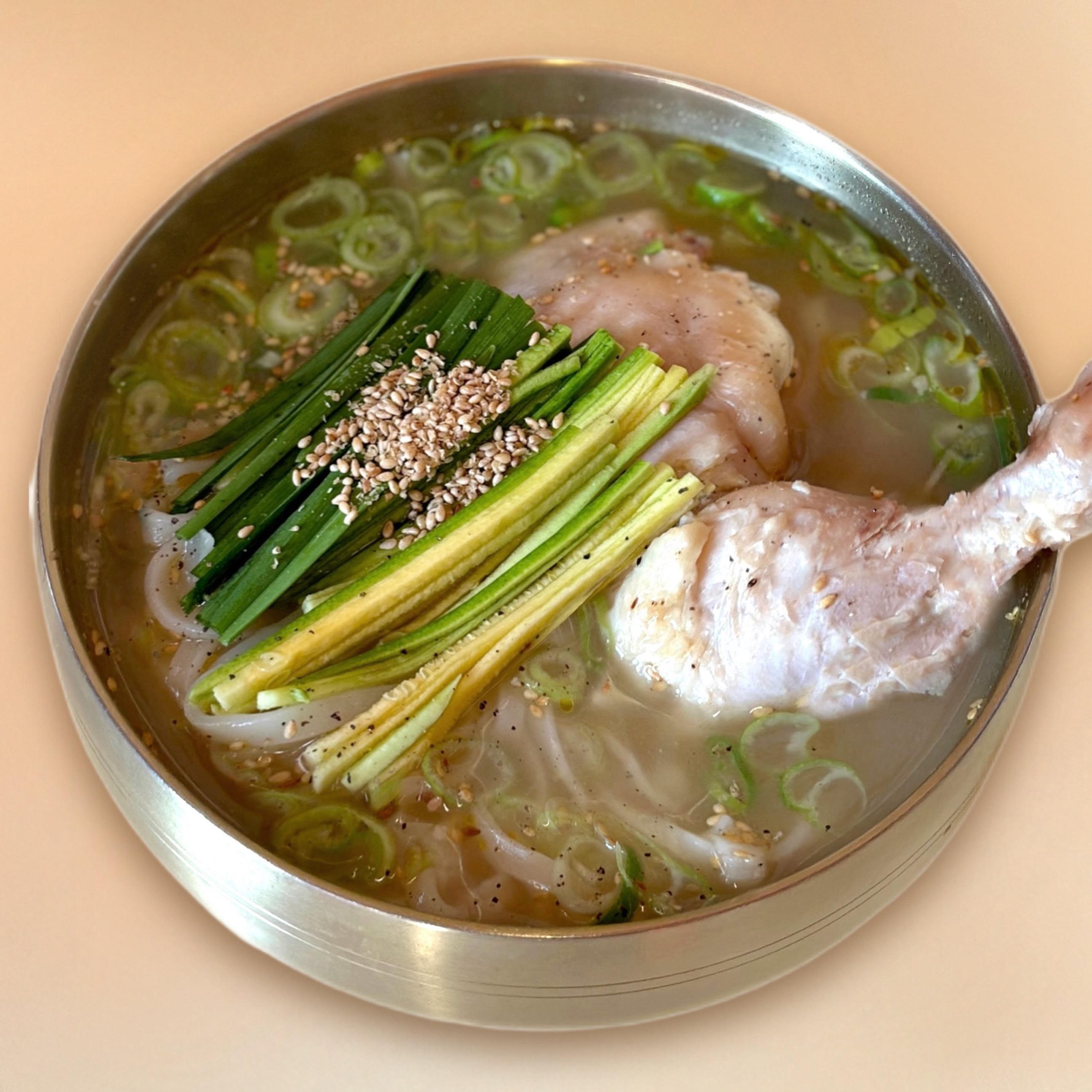 닭칼국수