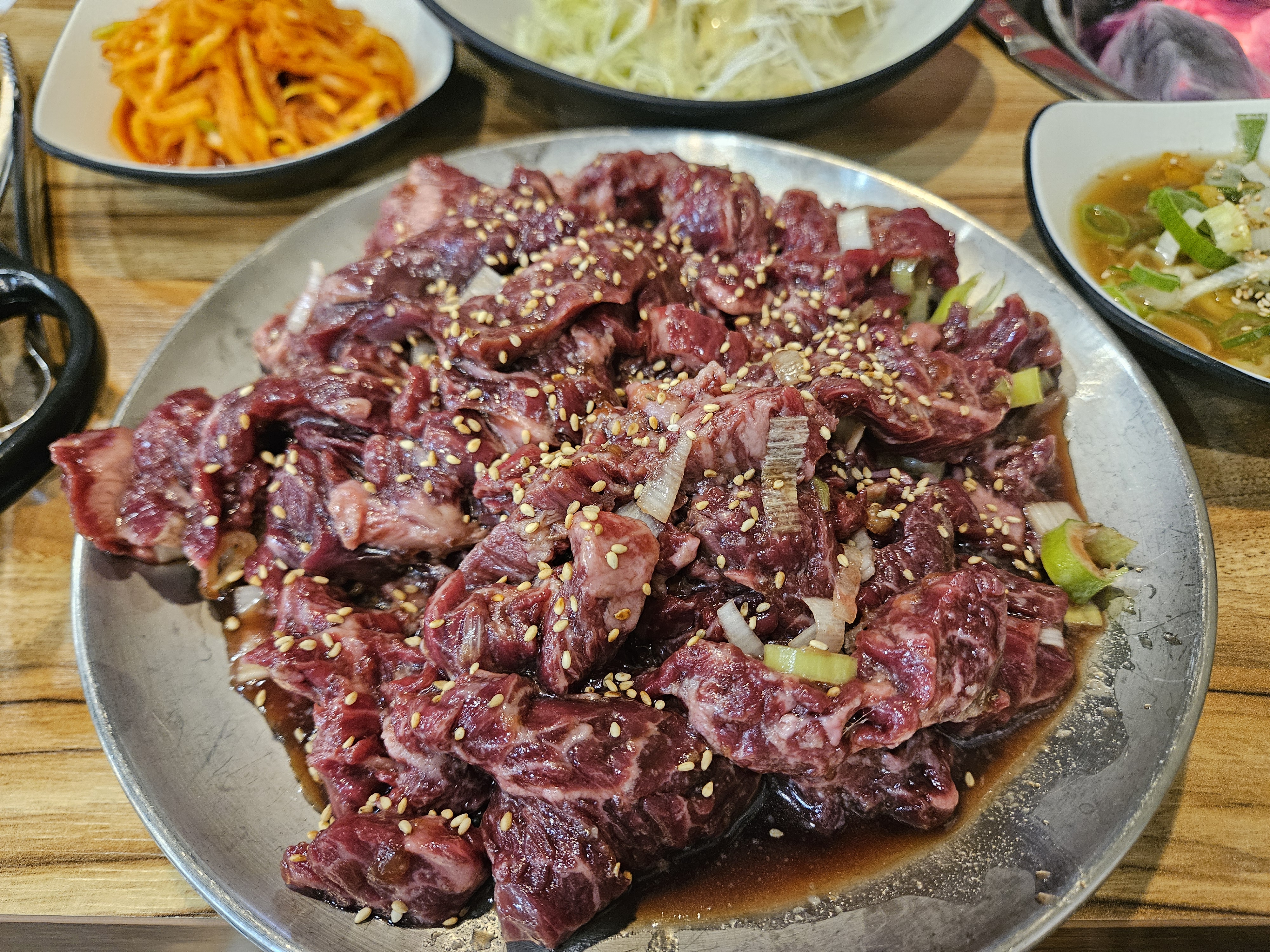 누렁이한우마을정육식당