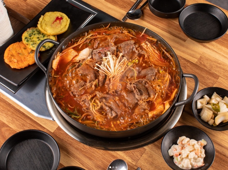 청담물갈비 평내호평역점