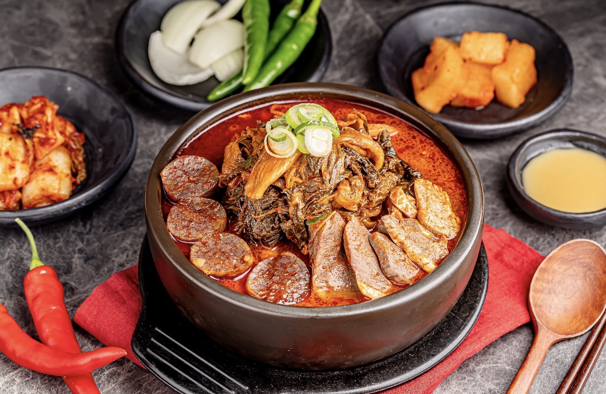 청년감자탕순대국 대전관저점