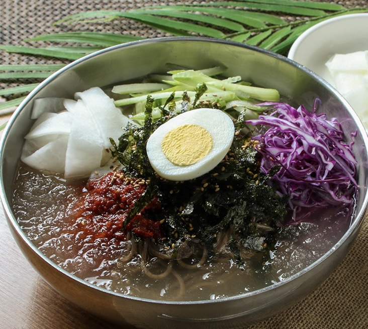 봉평메밀막국수