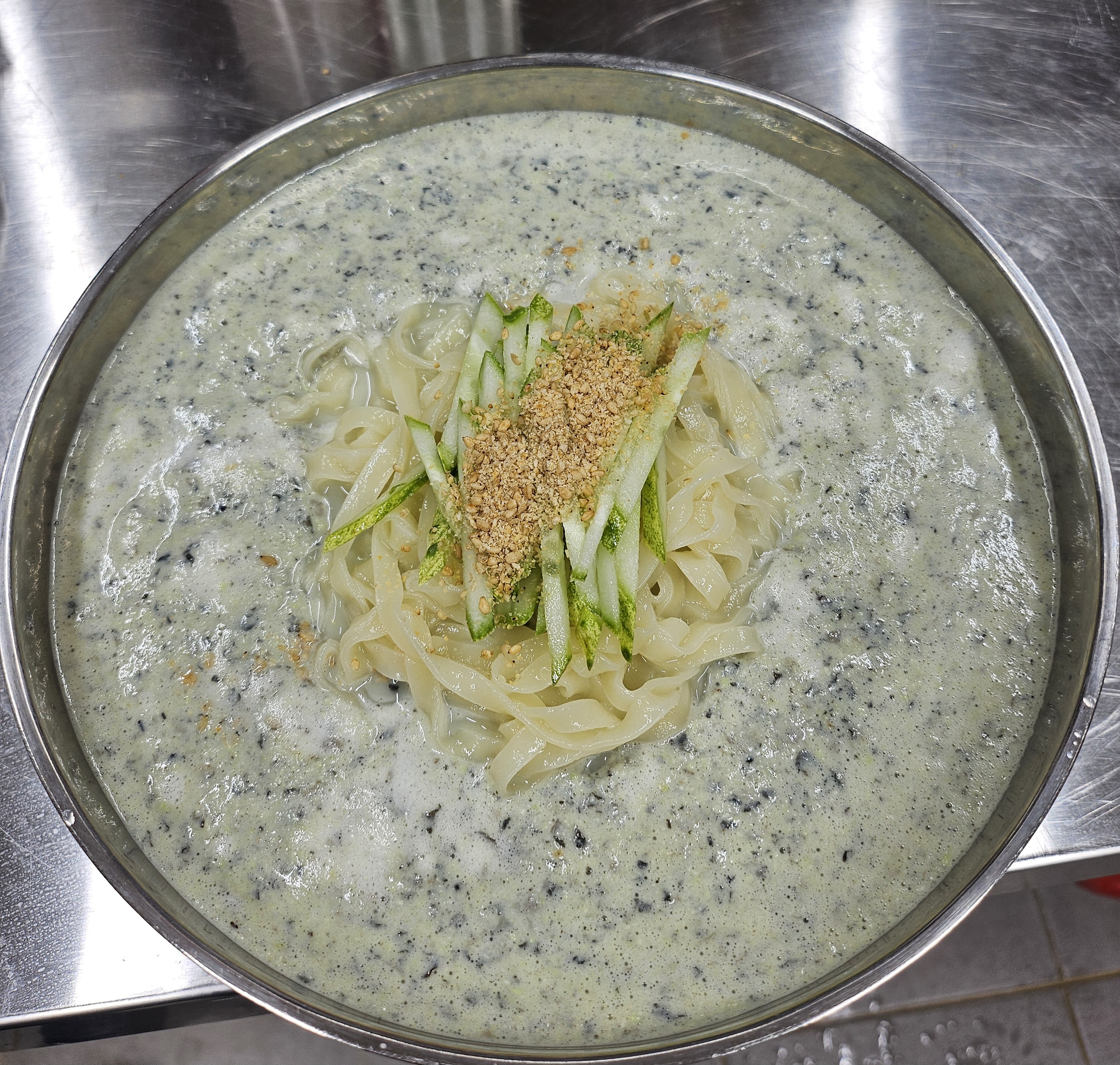 밀물칼국수