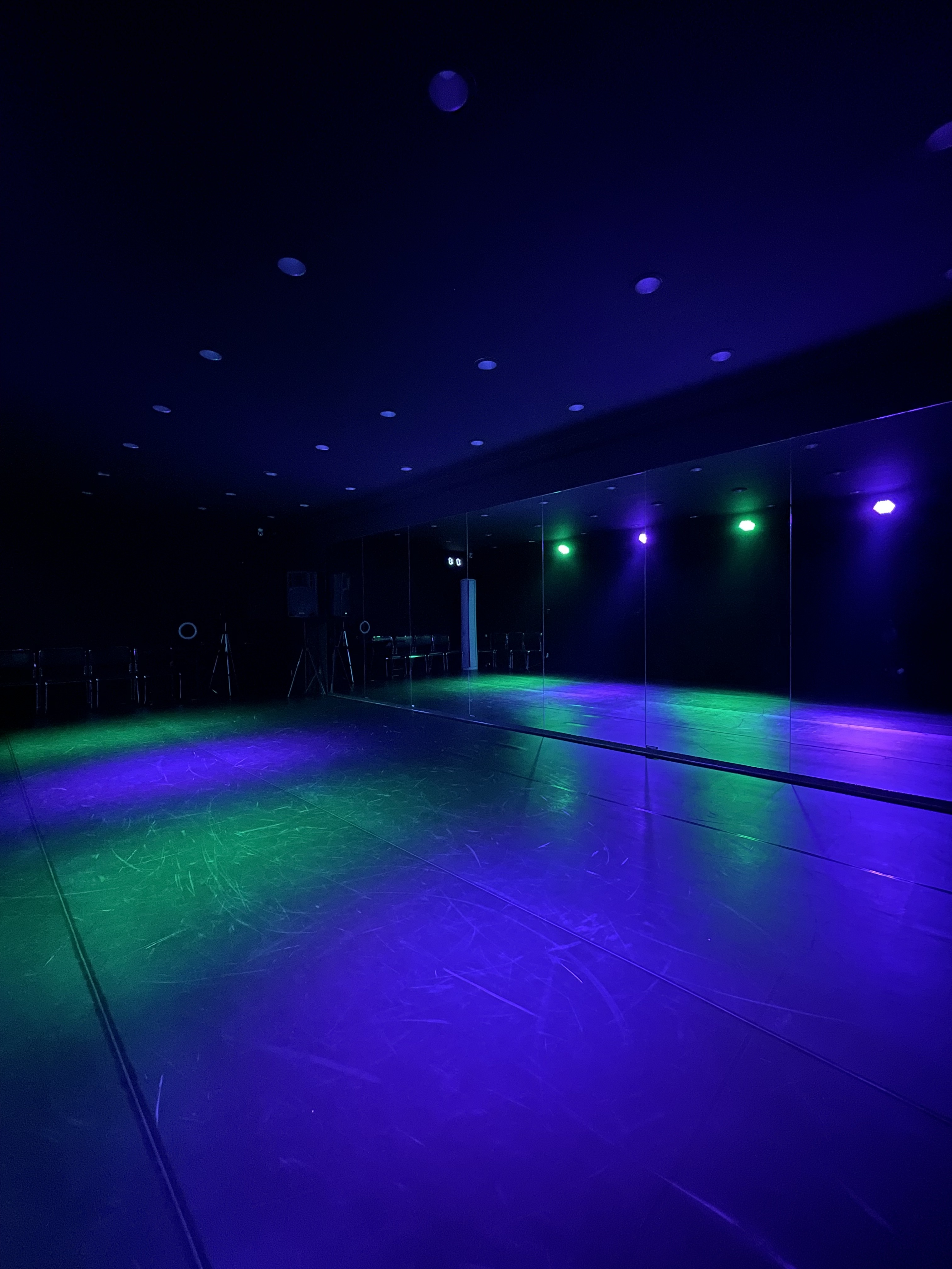 3번째 스튜디오 사진