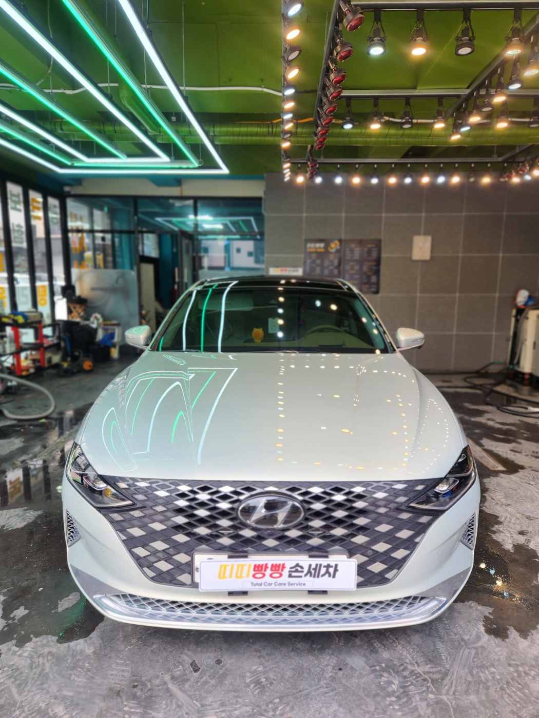 띠띠빵빵광택세차외형복원썬팅