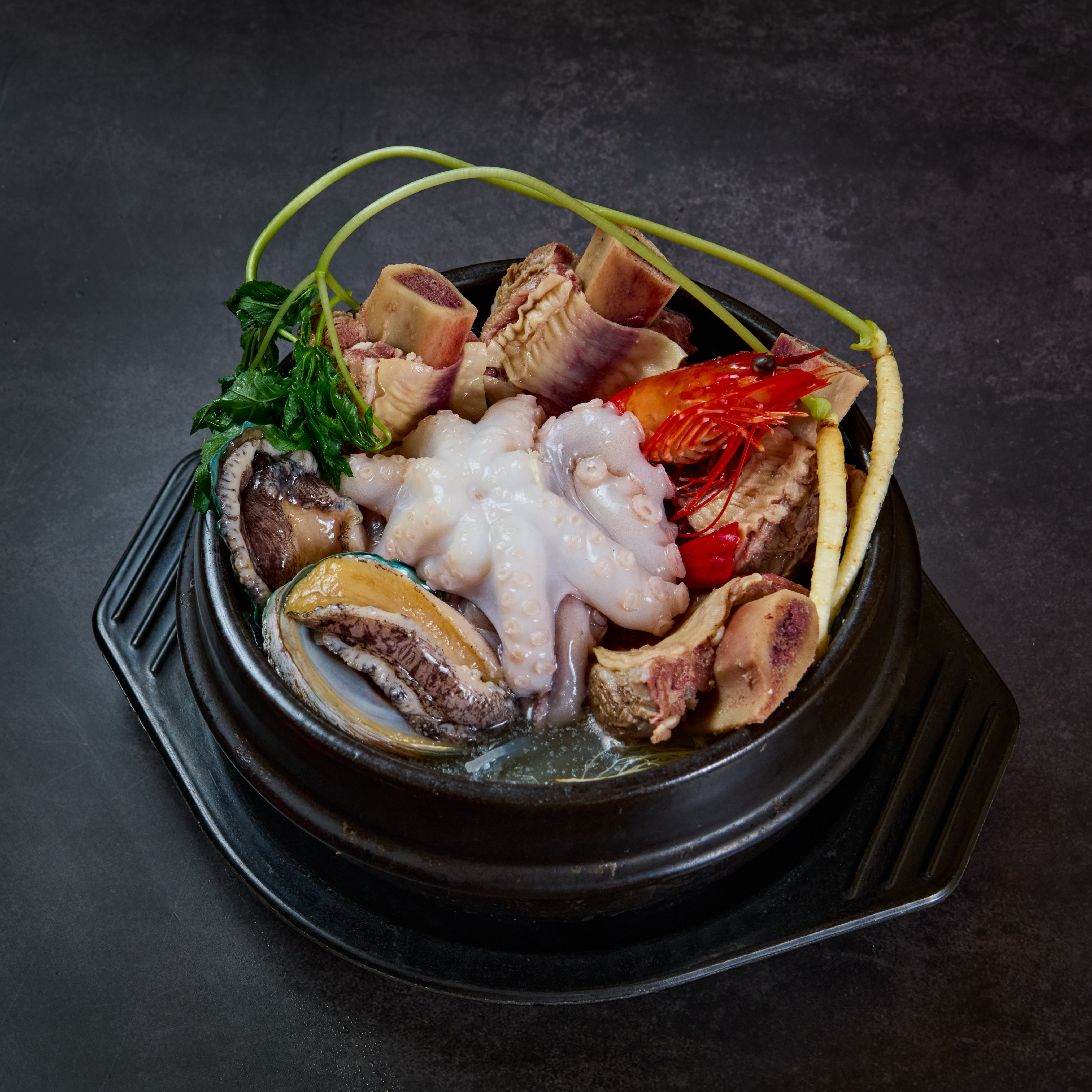 궁중해물갈비탕