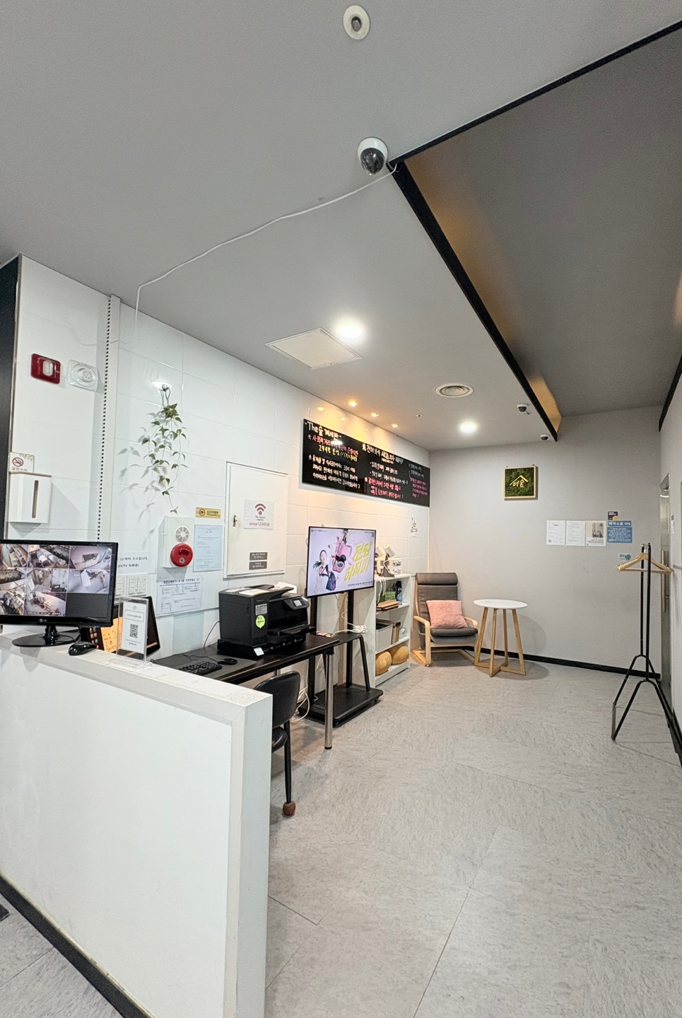 더숲스터디카페 세류본점