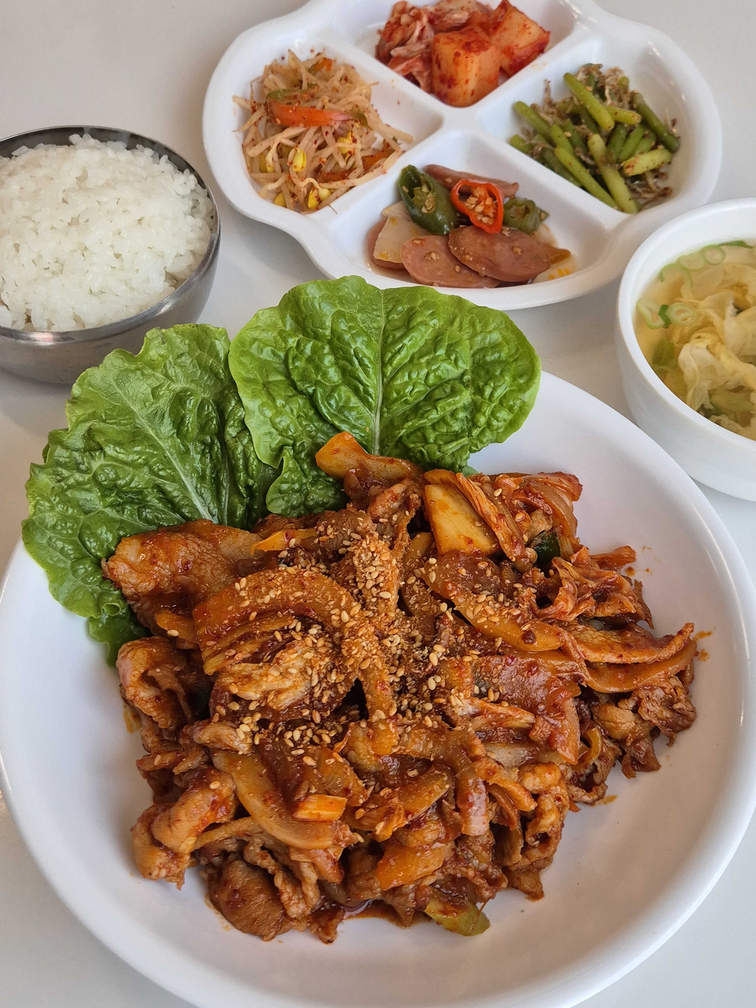 해솔반여돈까스 반여점