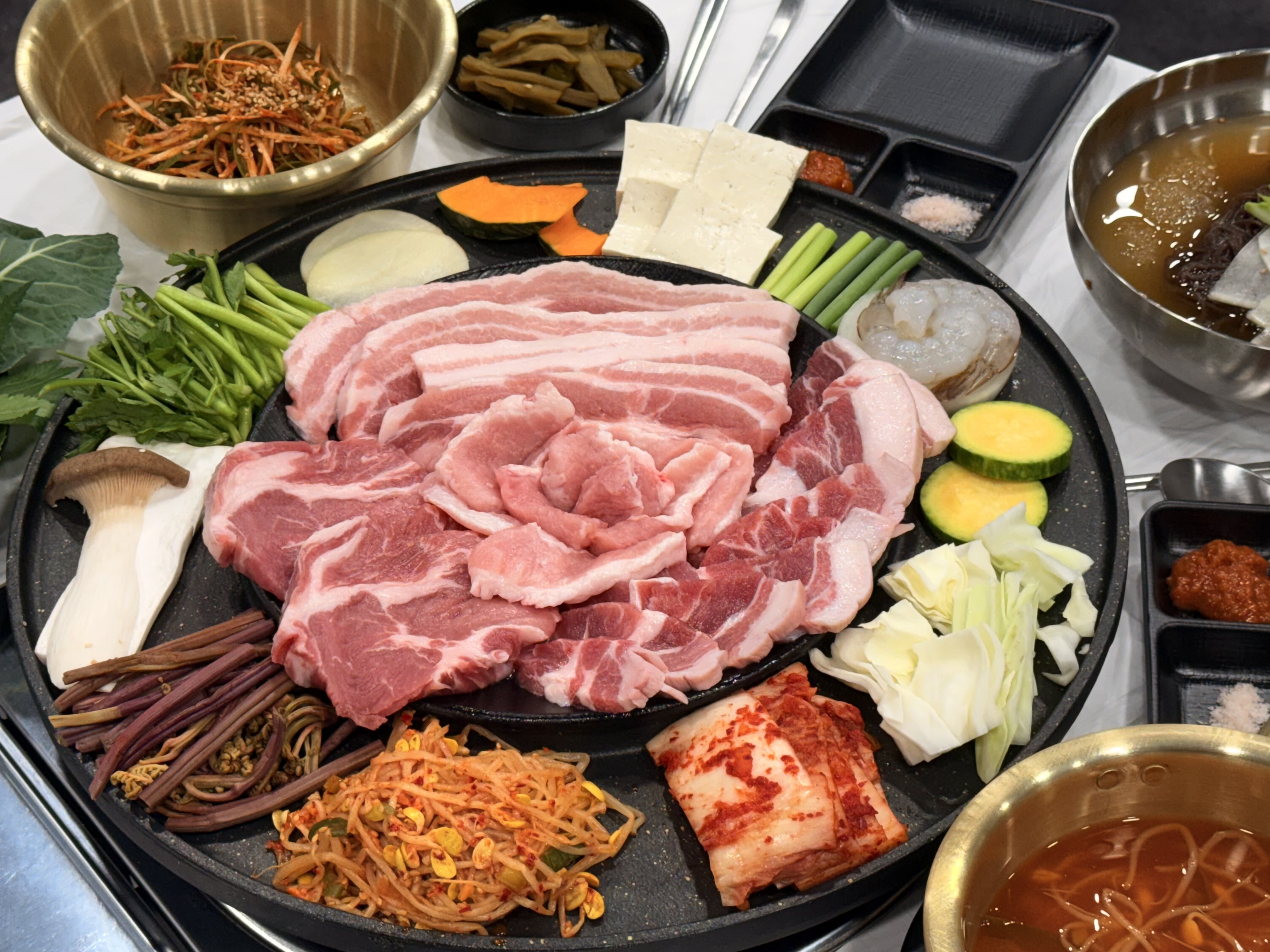 청학돈 대표 이미지