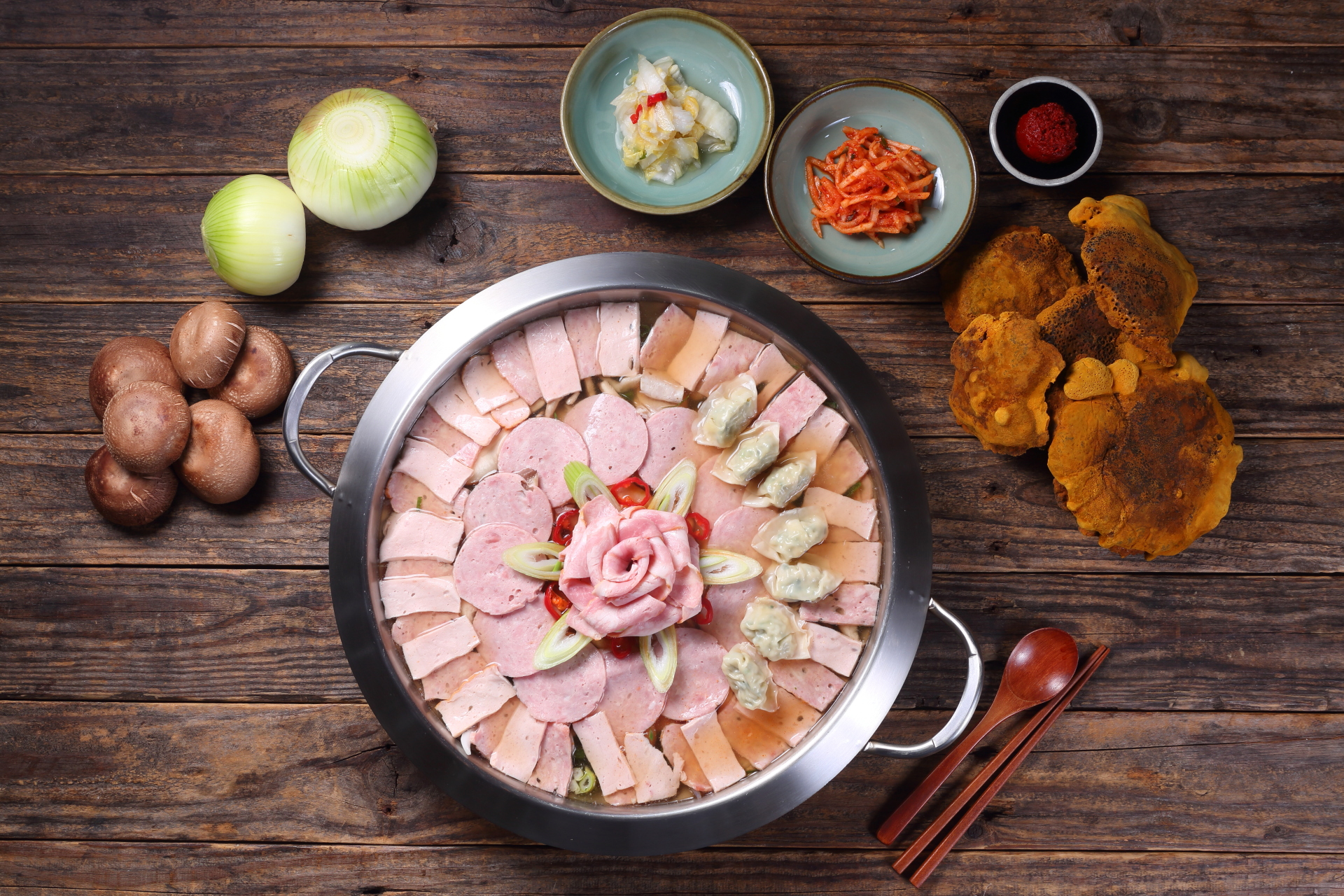 수제햄 고래부대찌개 오창본점