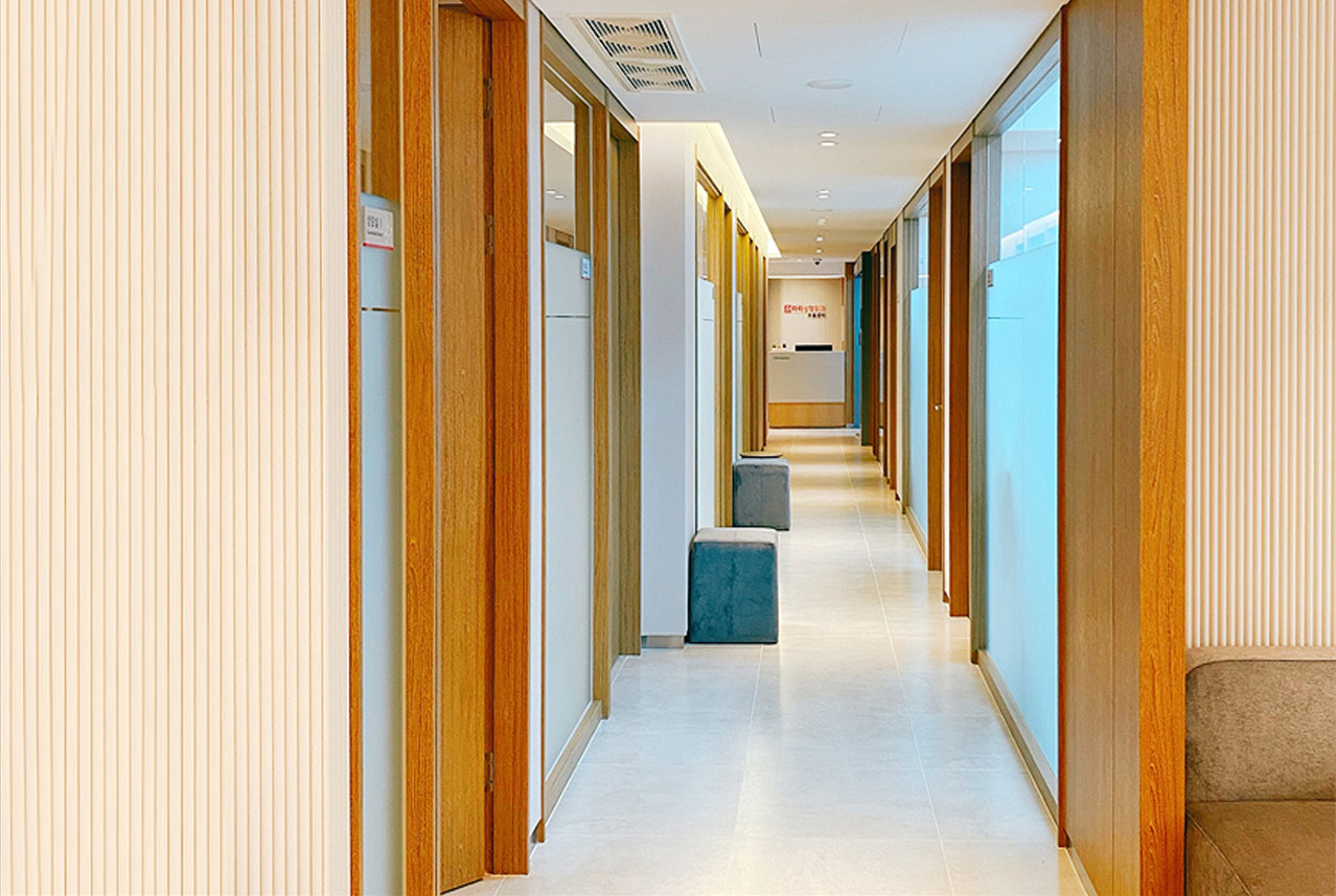 라리성형외과의원 대표 이미지