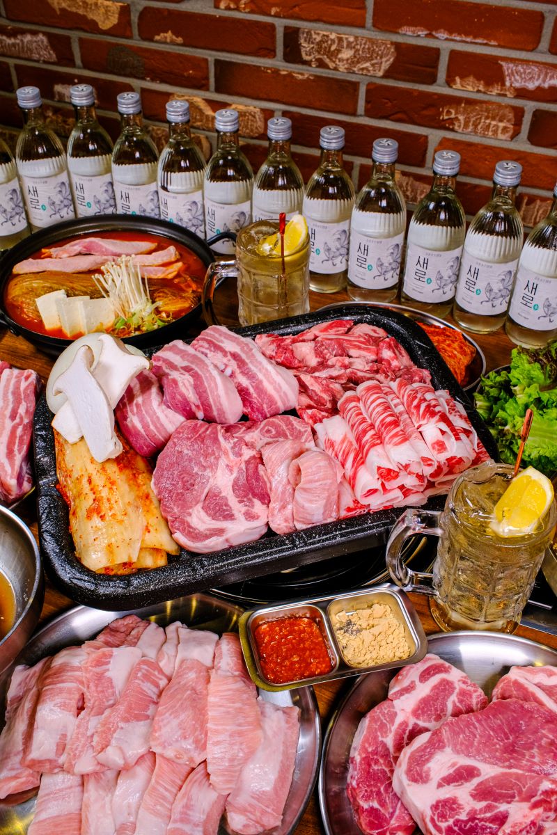 도니랑김치생삼겹 마곡나루본점 대표 이미지