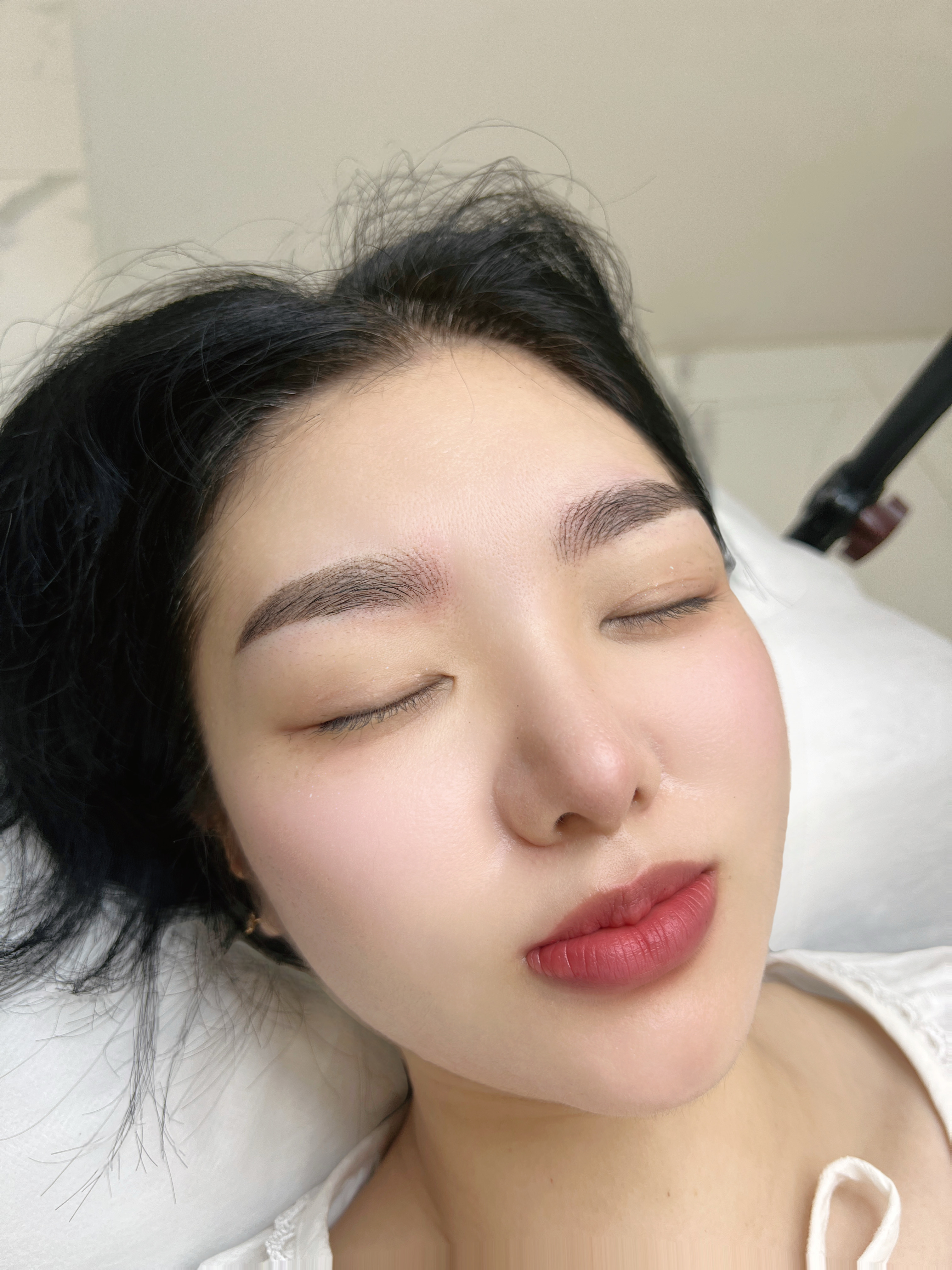 에디뷰티랩&눈썹&입술
