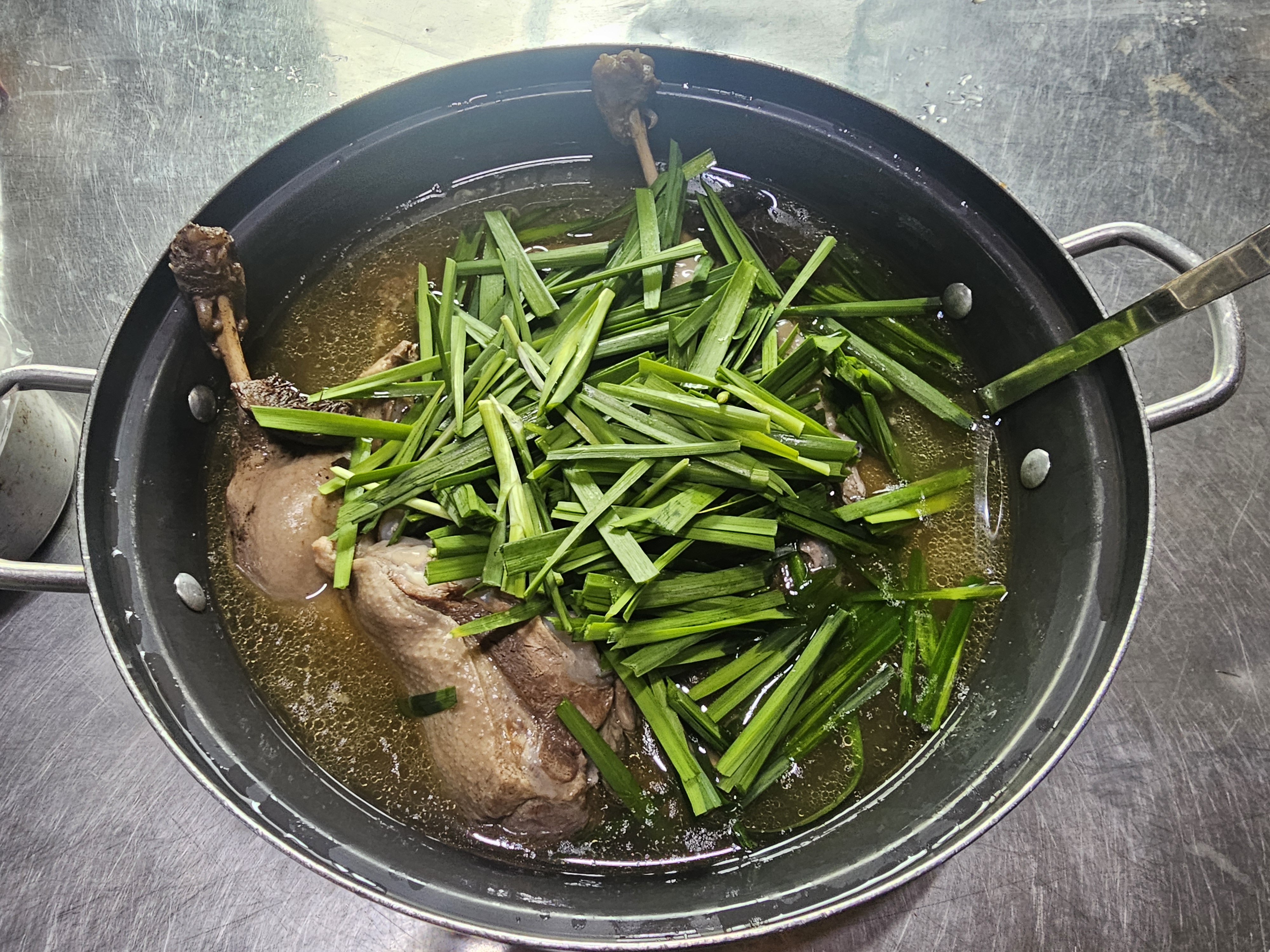 능이버섯 오리백숙