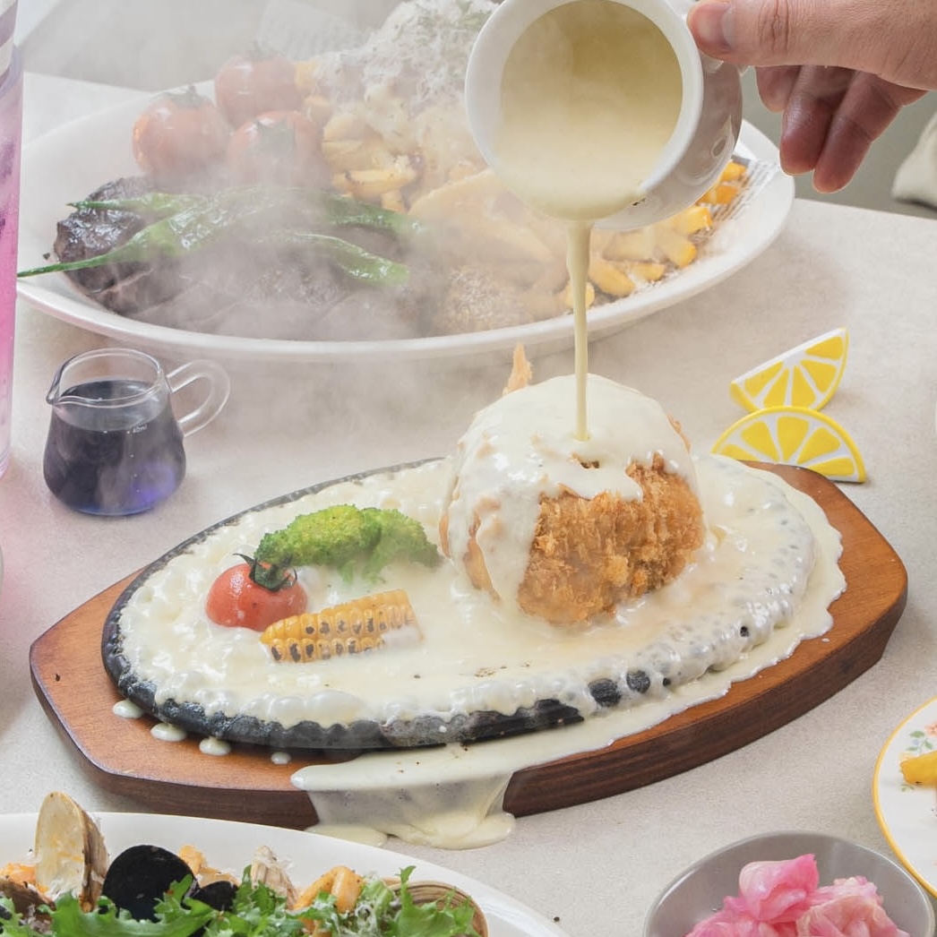 🔥지글지글 철판치즈카츠