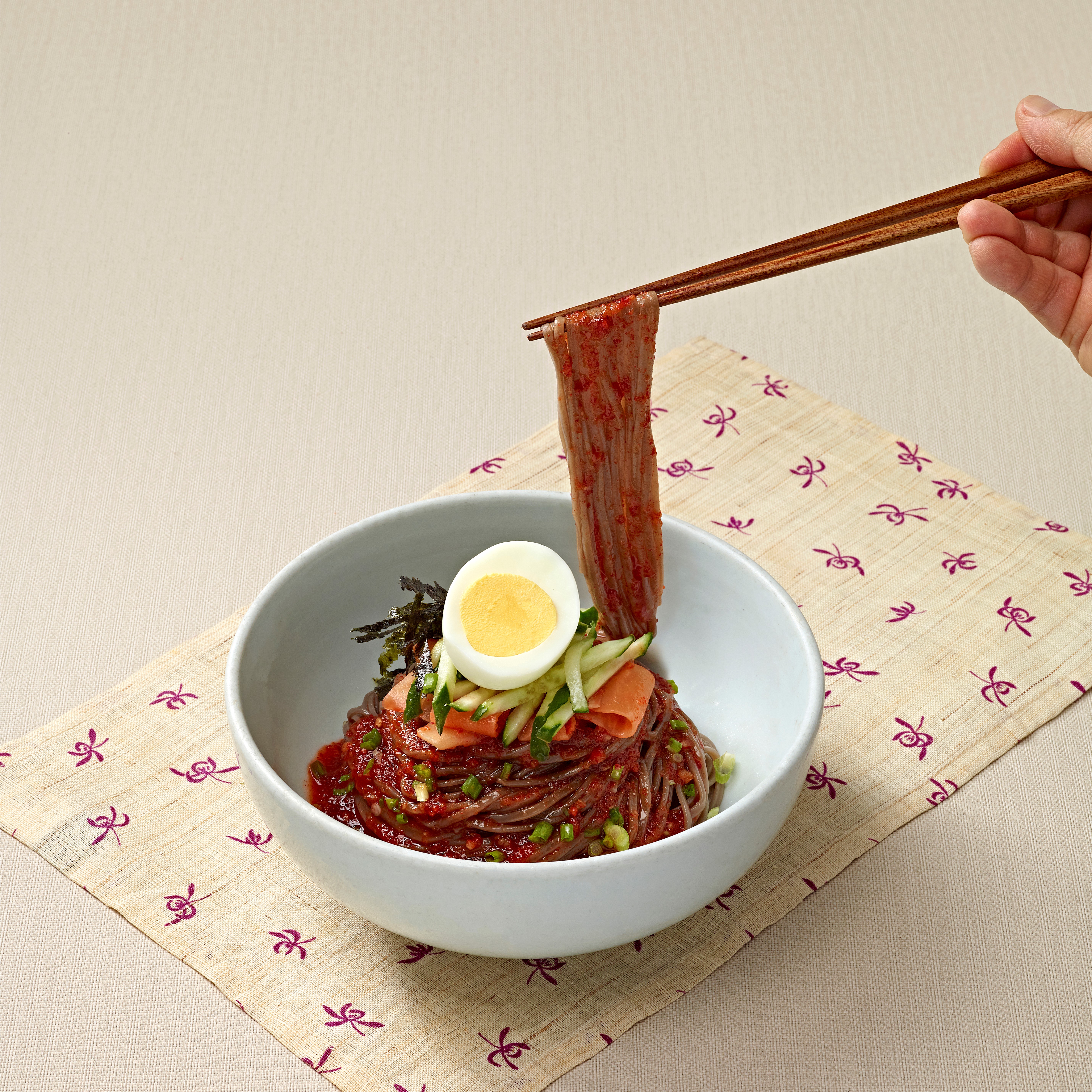 비빔모밀국수