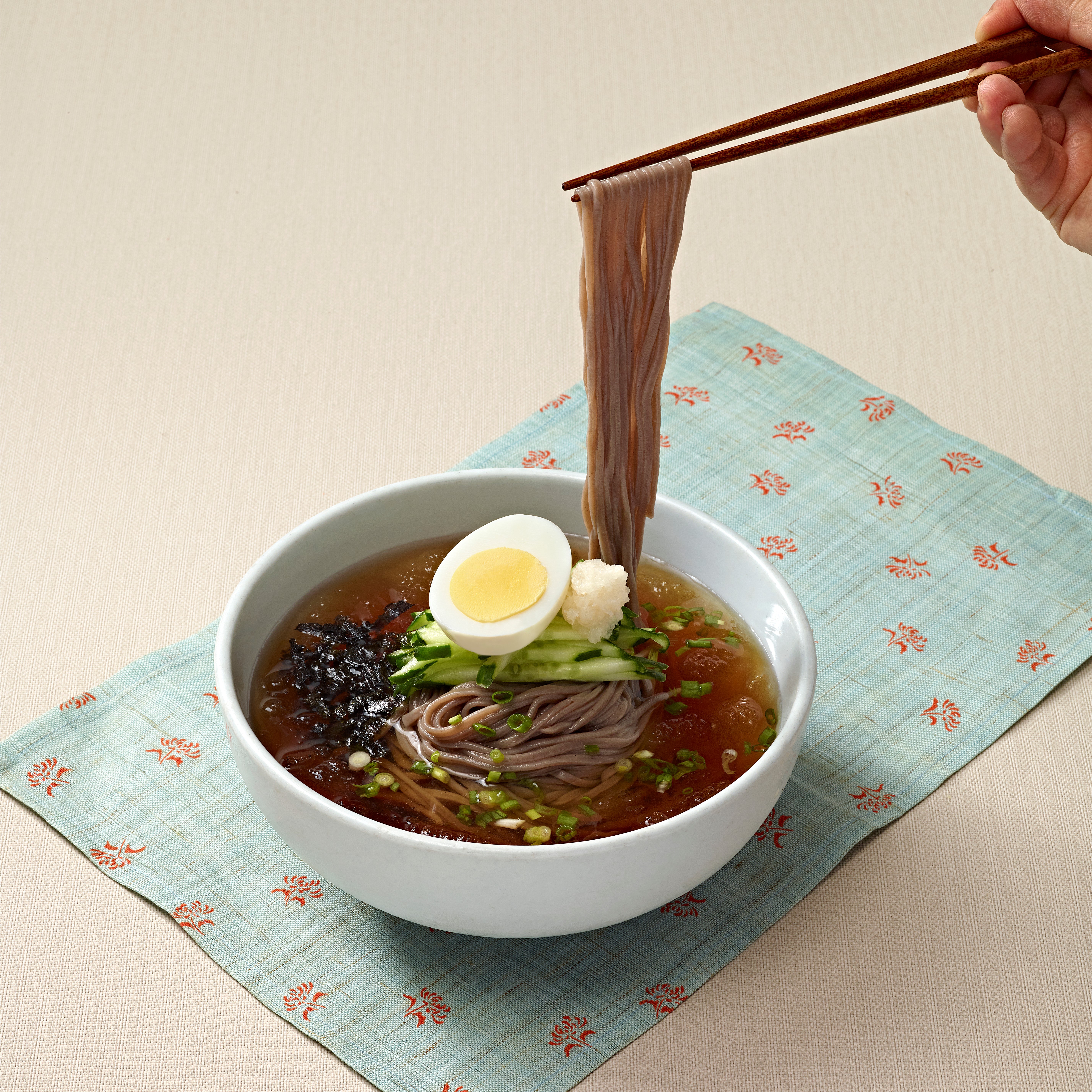 냉모밀국수