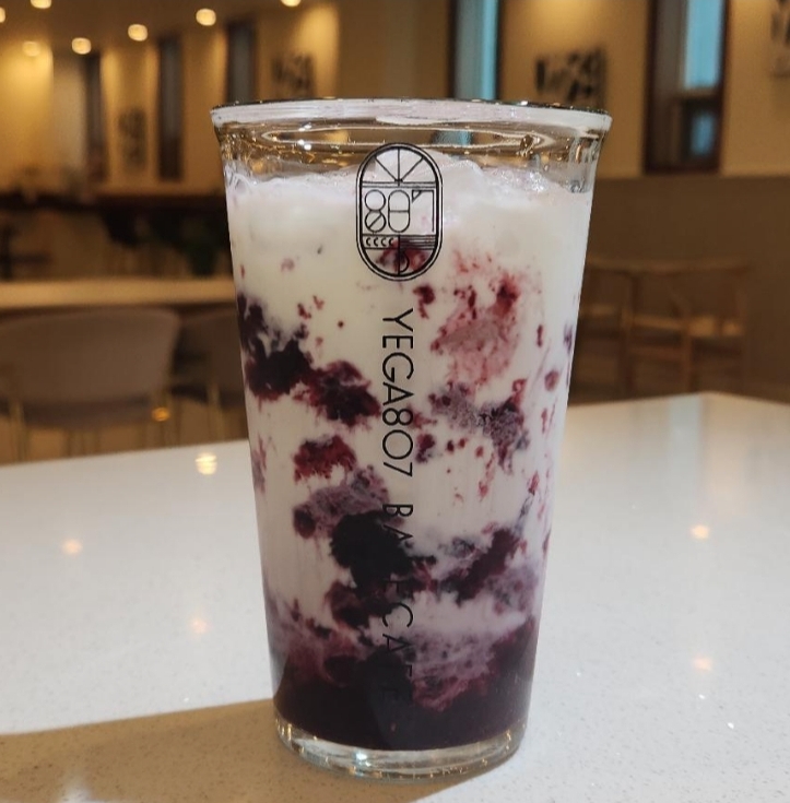 예가807 BAKE CAFE