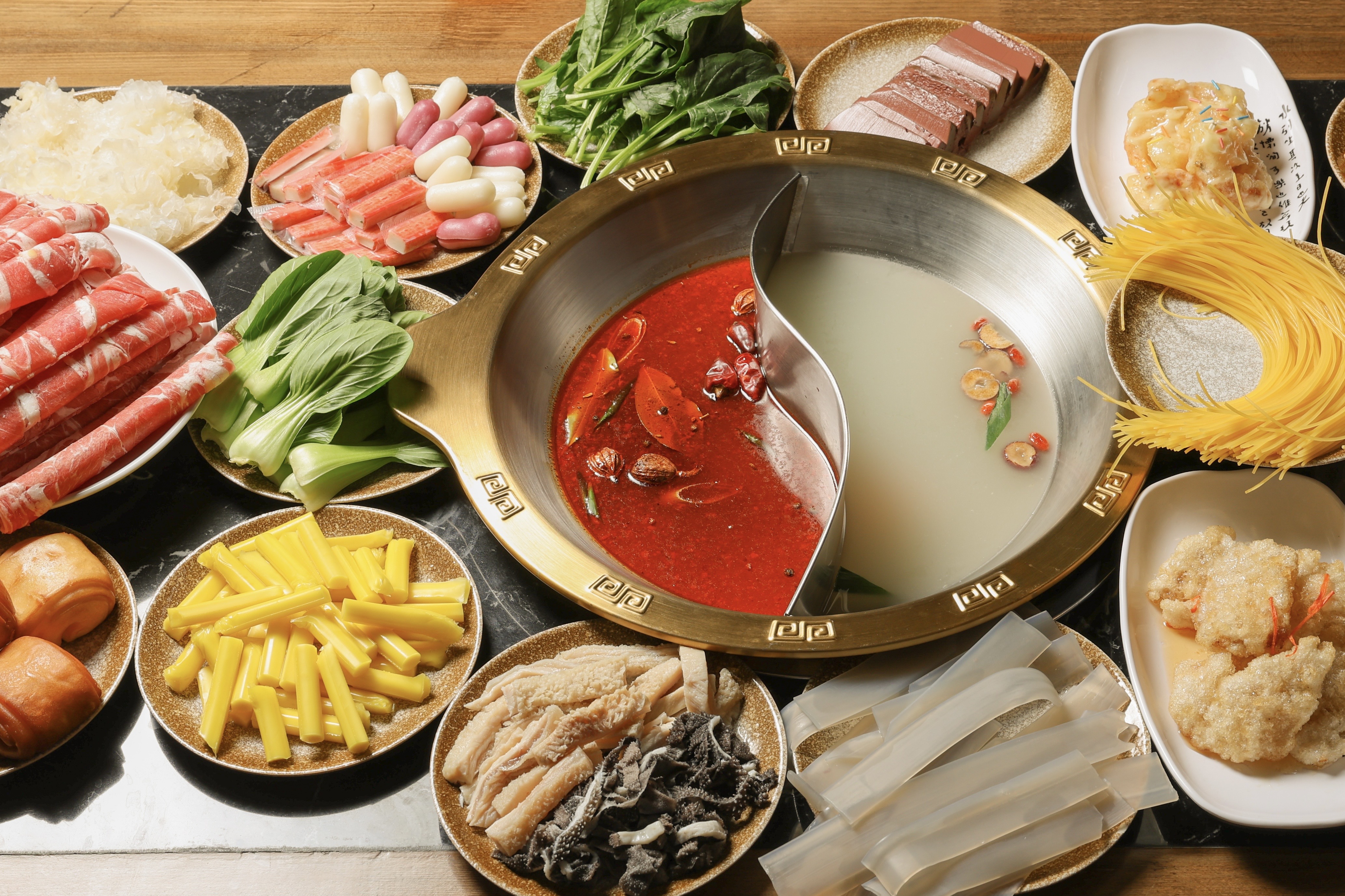 중경골목훠궈양꼬치무한리필