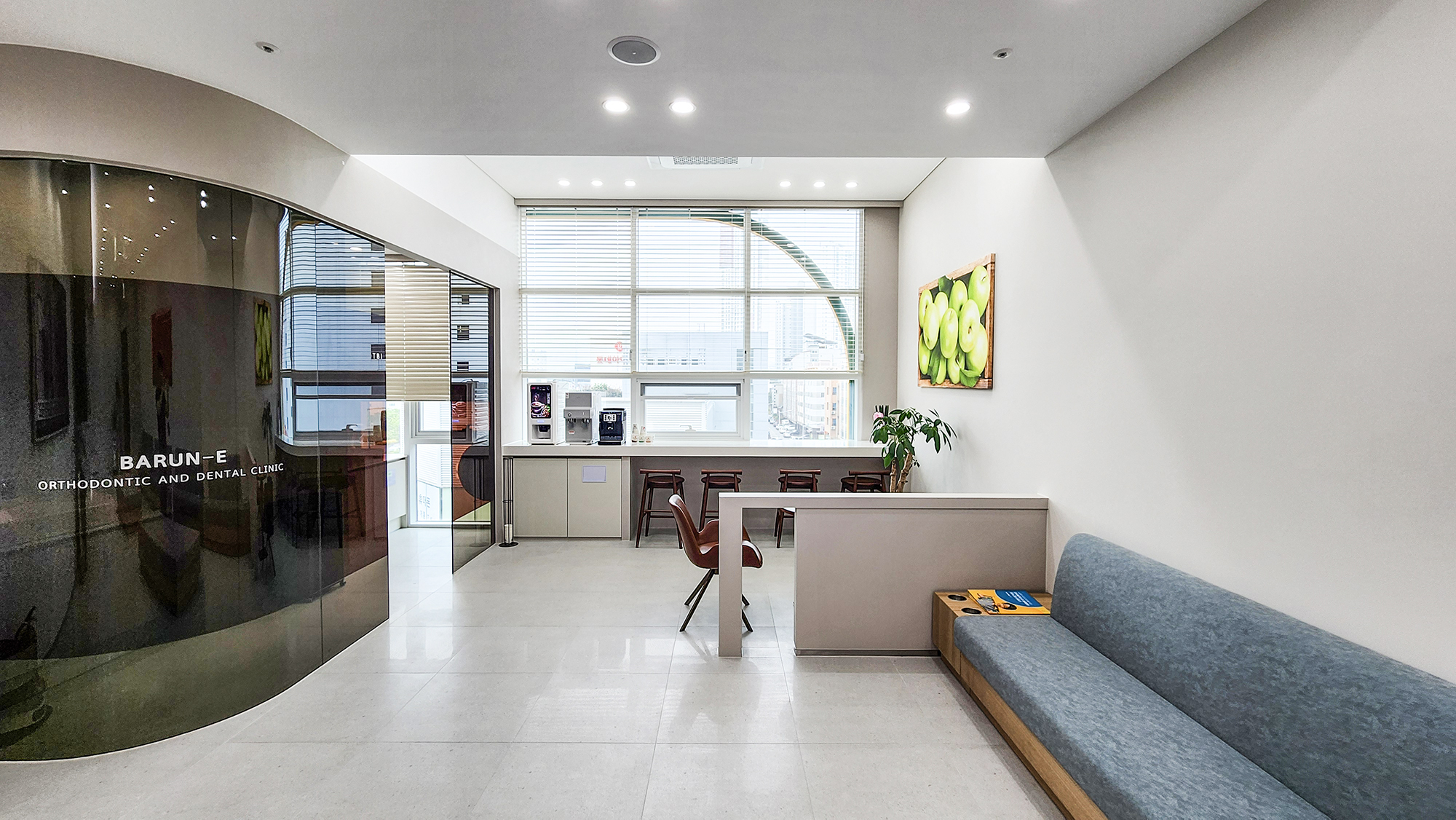 바른이치과교정과치과의원 대표 이미지