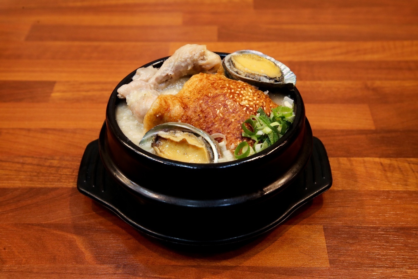 형과아우 누룽지삼계탕