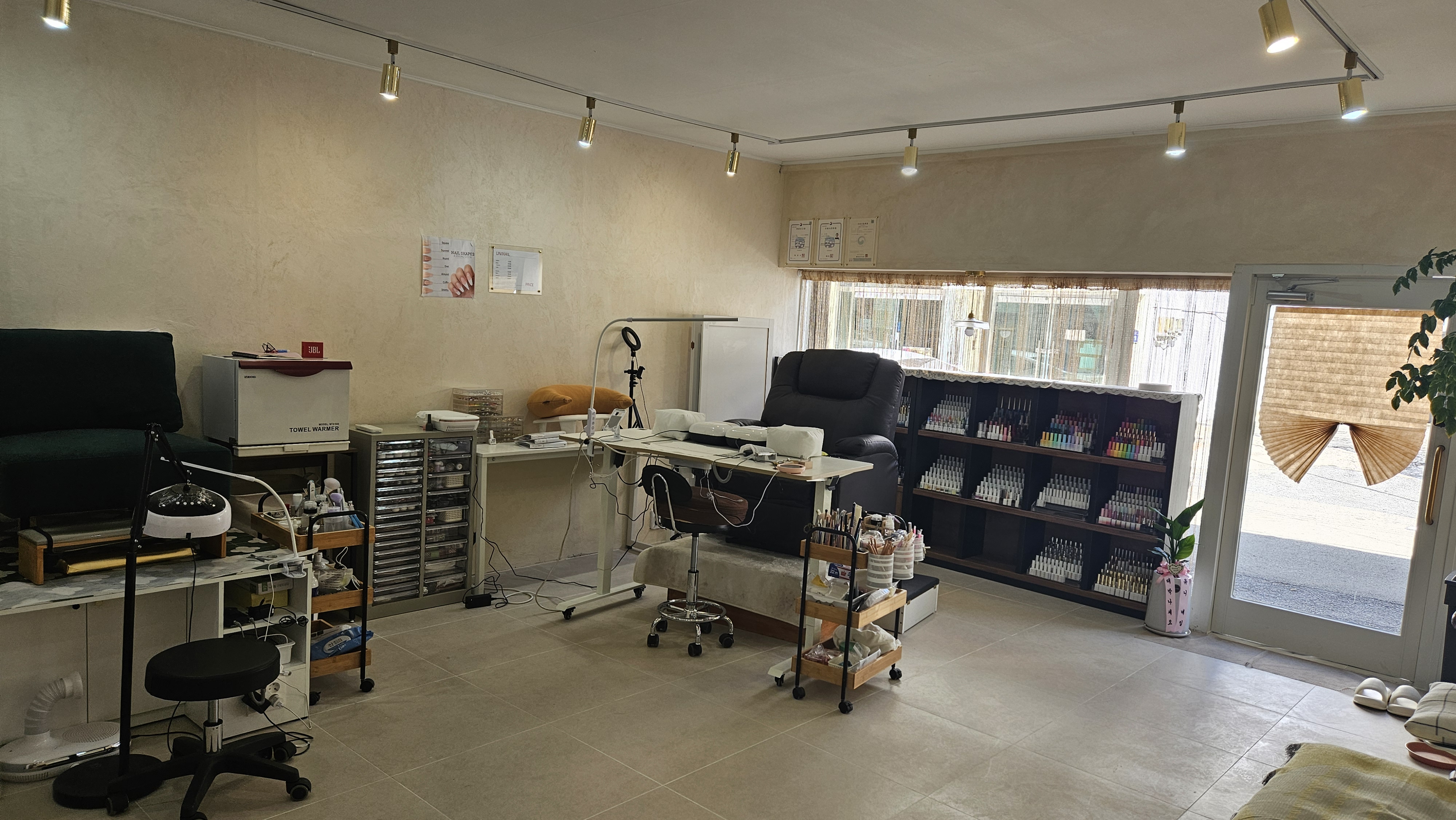 유니네일 대표 이미지