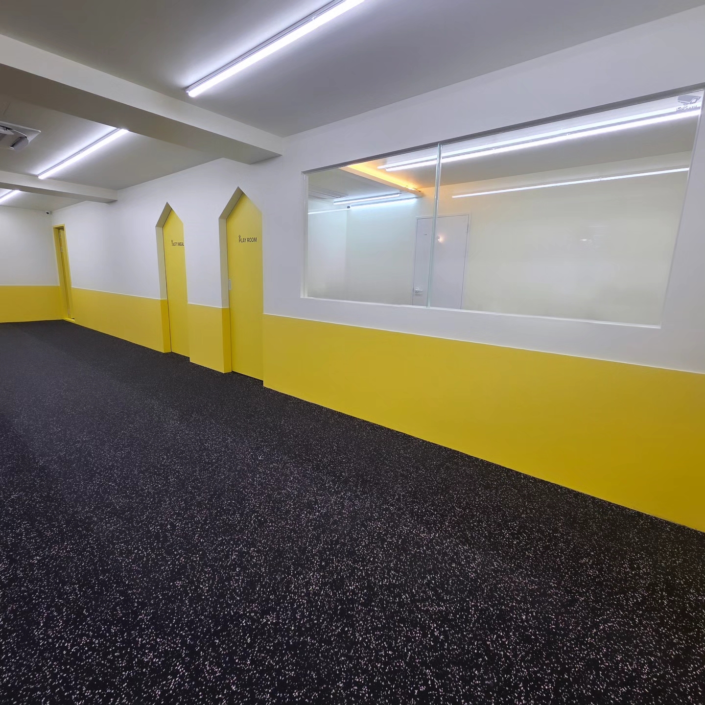 도그185 애견유치원&애견호텔 대표 이미지