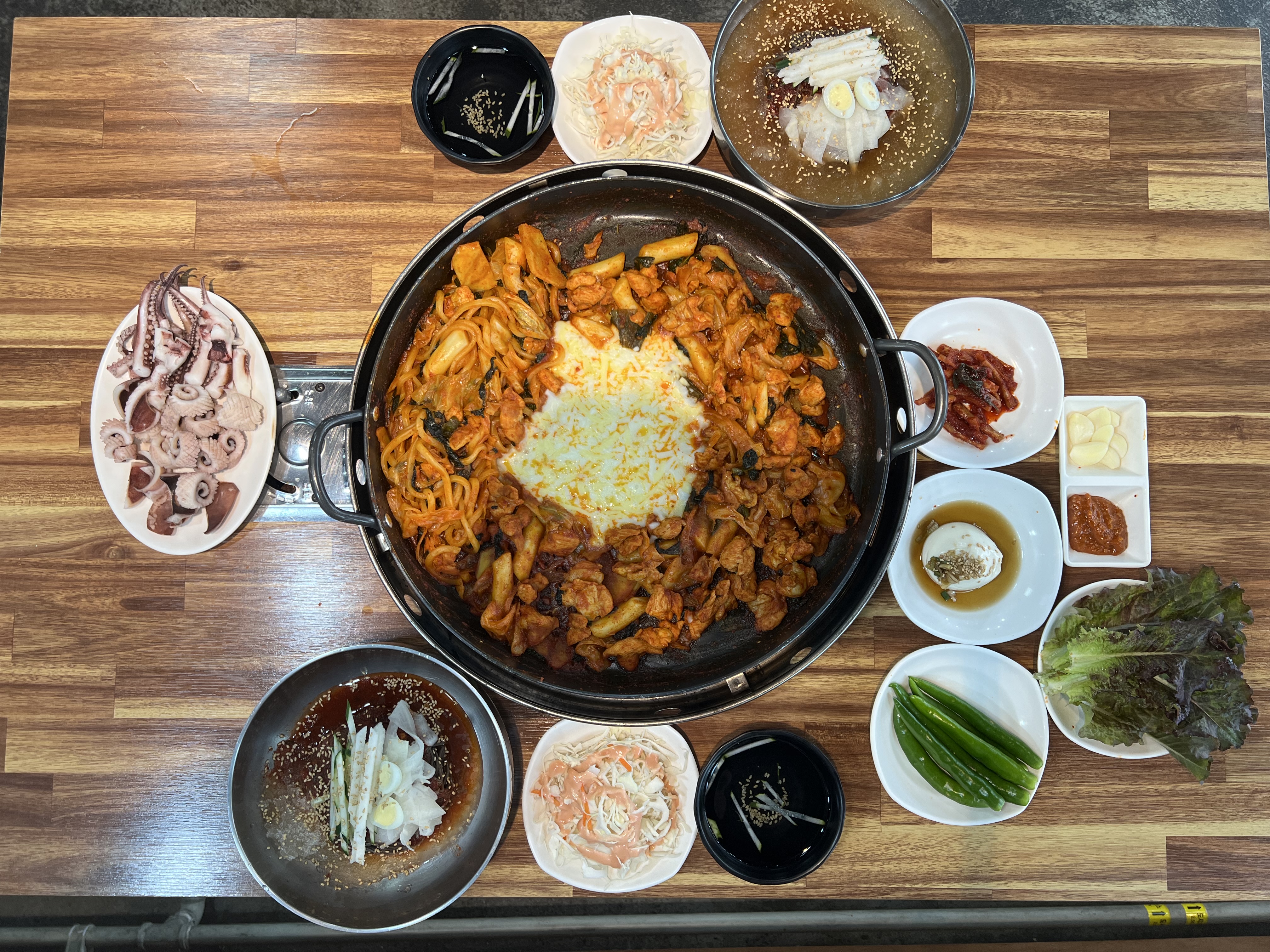 춘천집닭갈비 선사본점 5