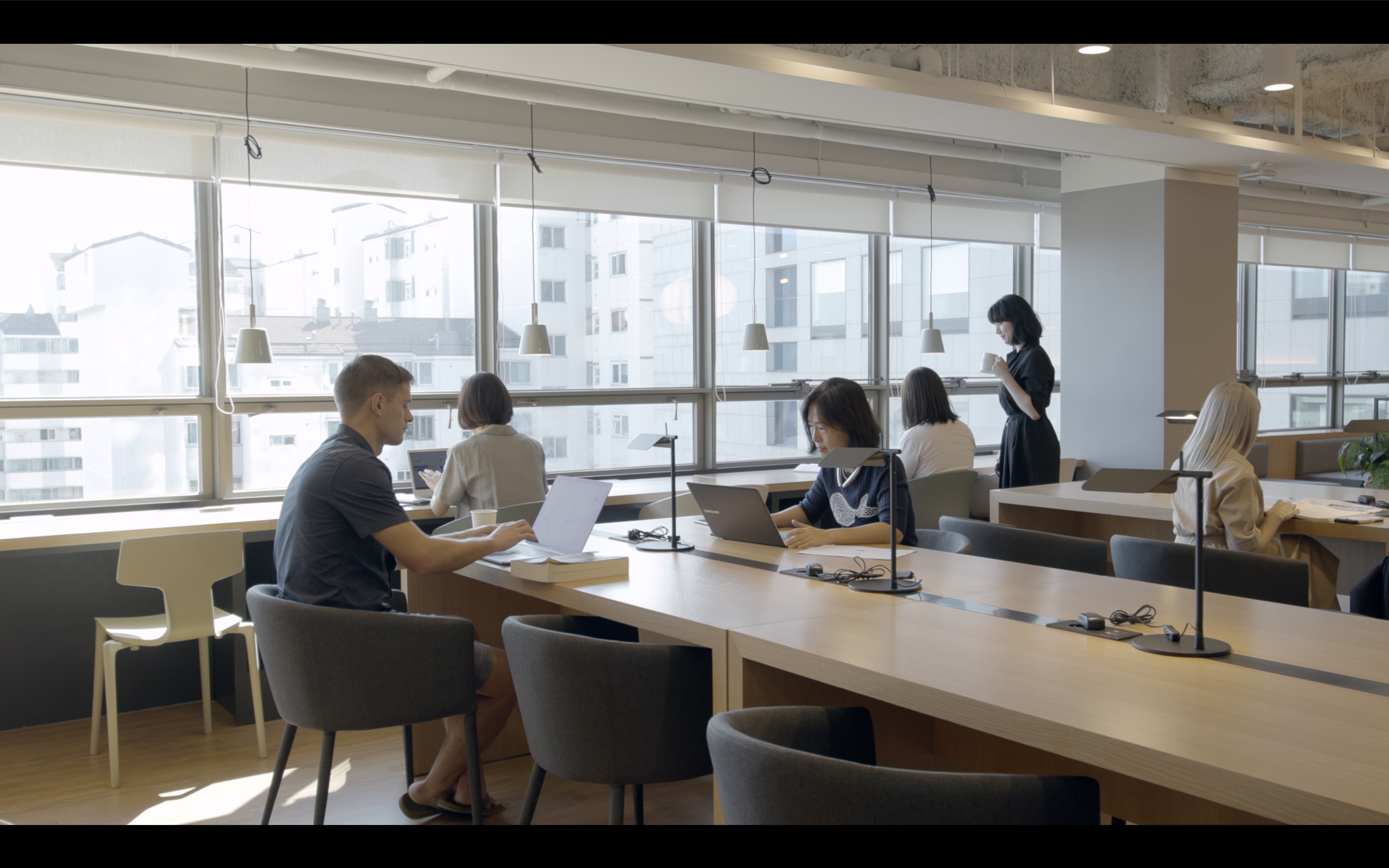 비즈인 강남구청역센터 대표 이미지