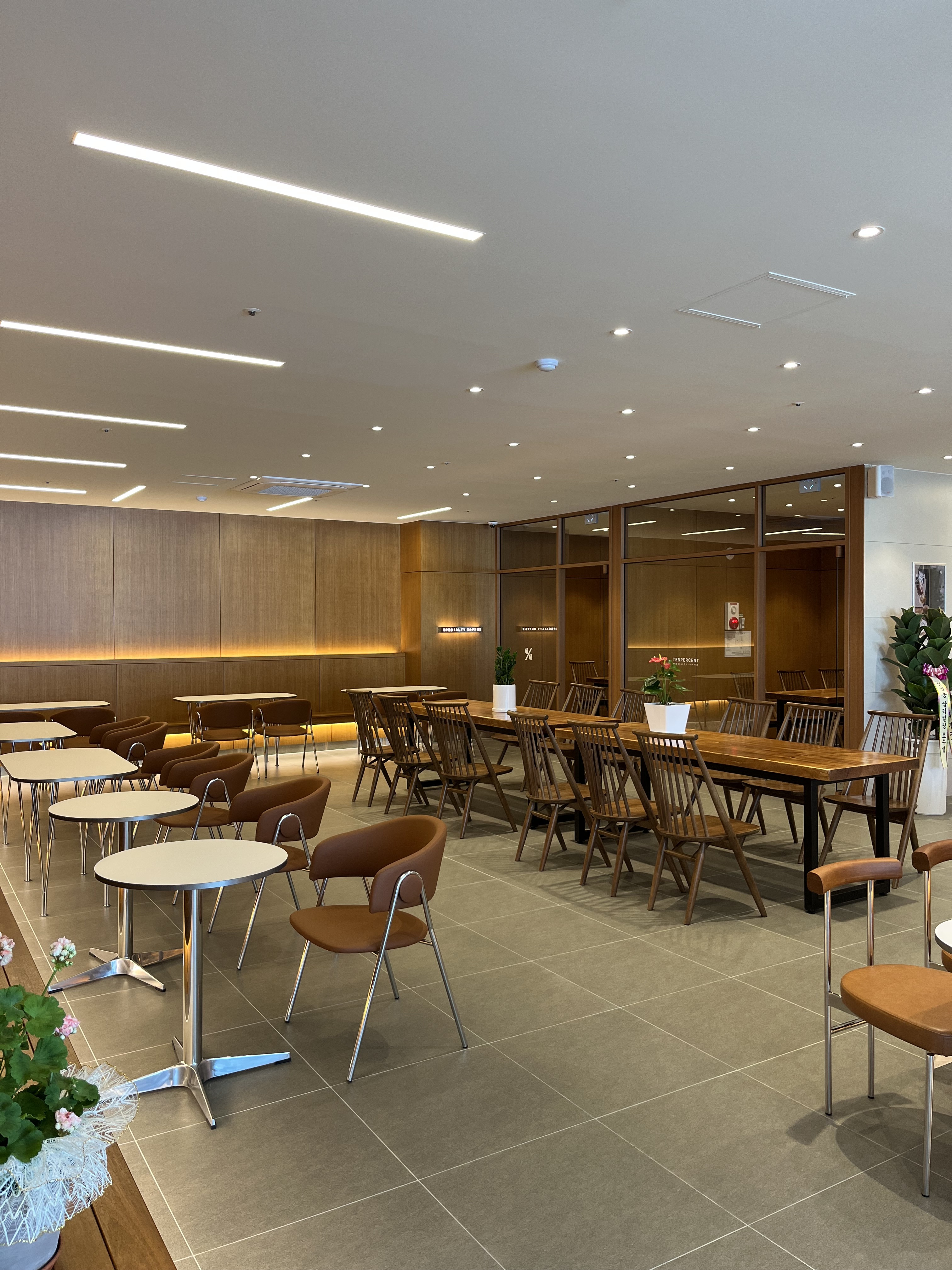 텐퍼센트커피 울산덕하선경마트점